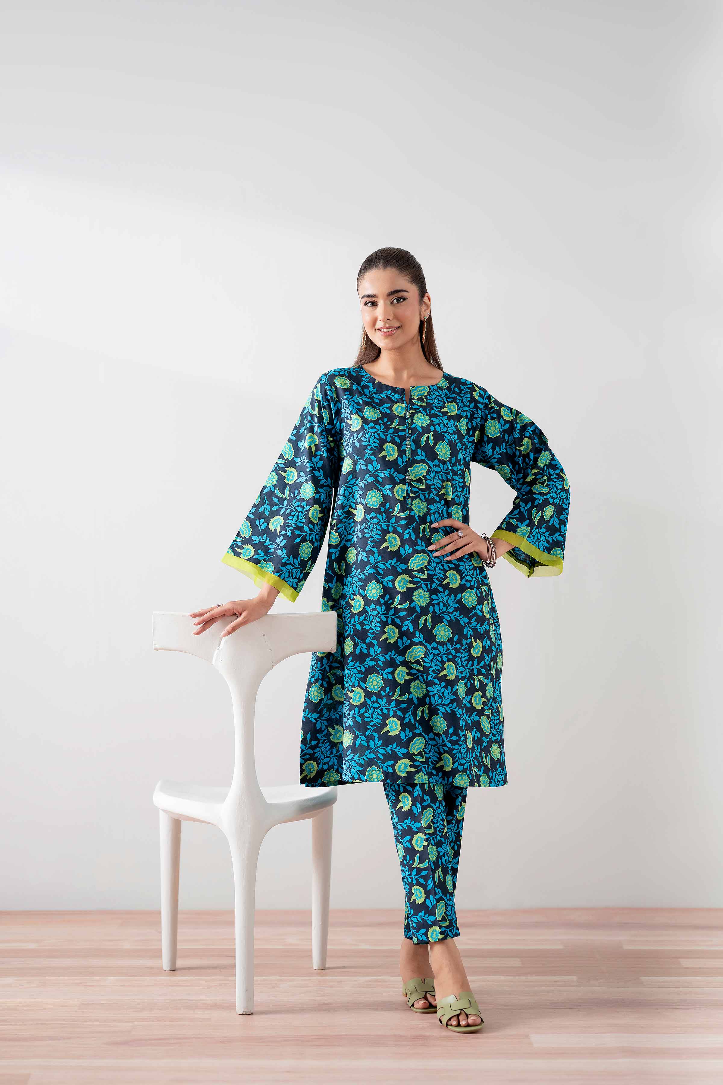 2 Piece - Printed Suit - PS25-142