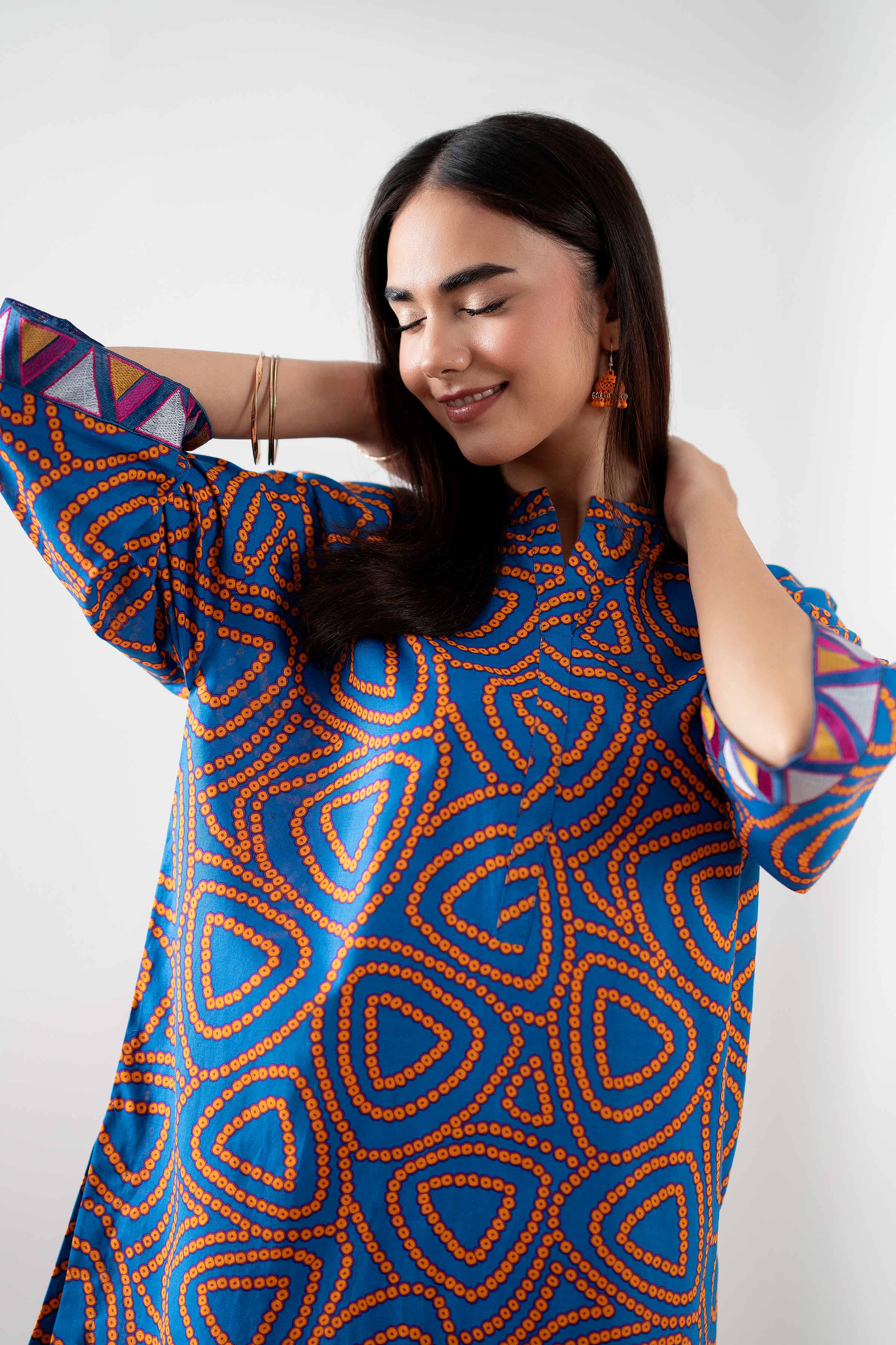 2 Piece - Printed Embroidered Suit - PS25-146