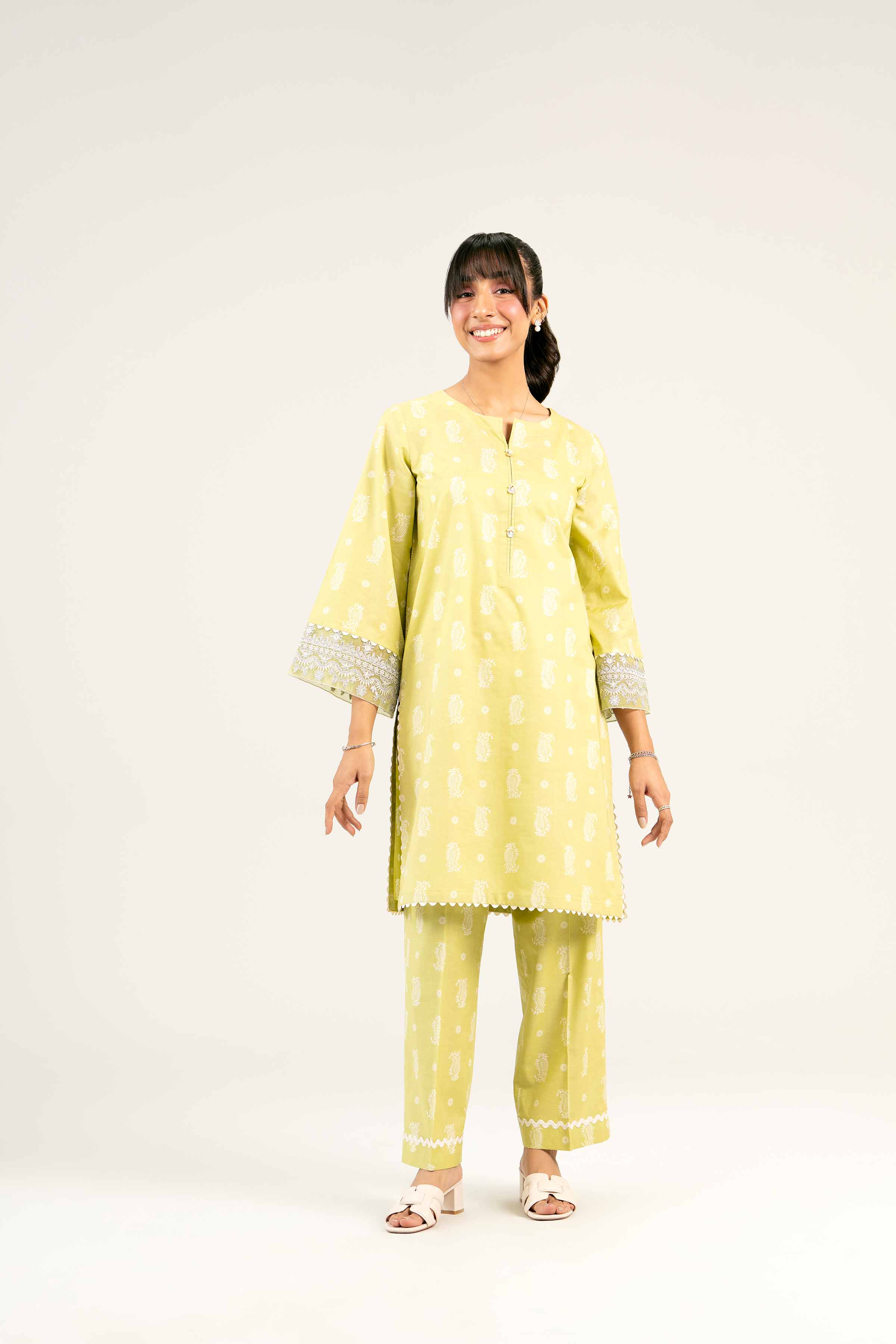 2 Piece - Printed Embroidered Suit - PS25-26