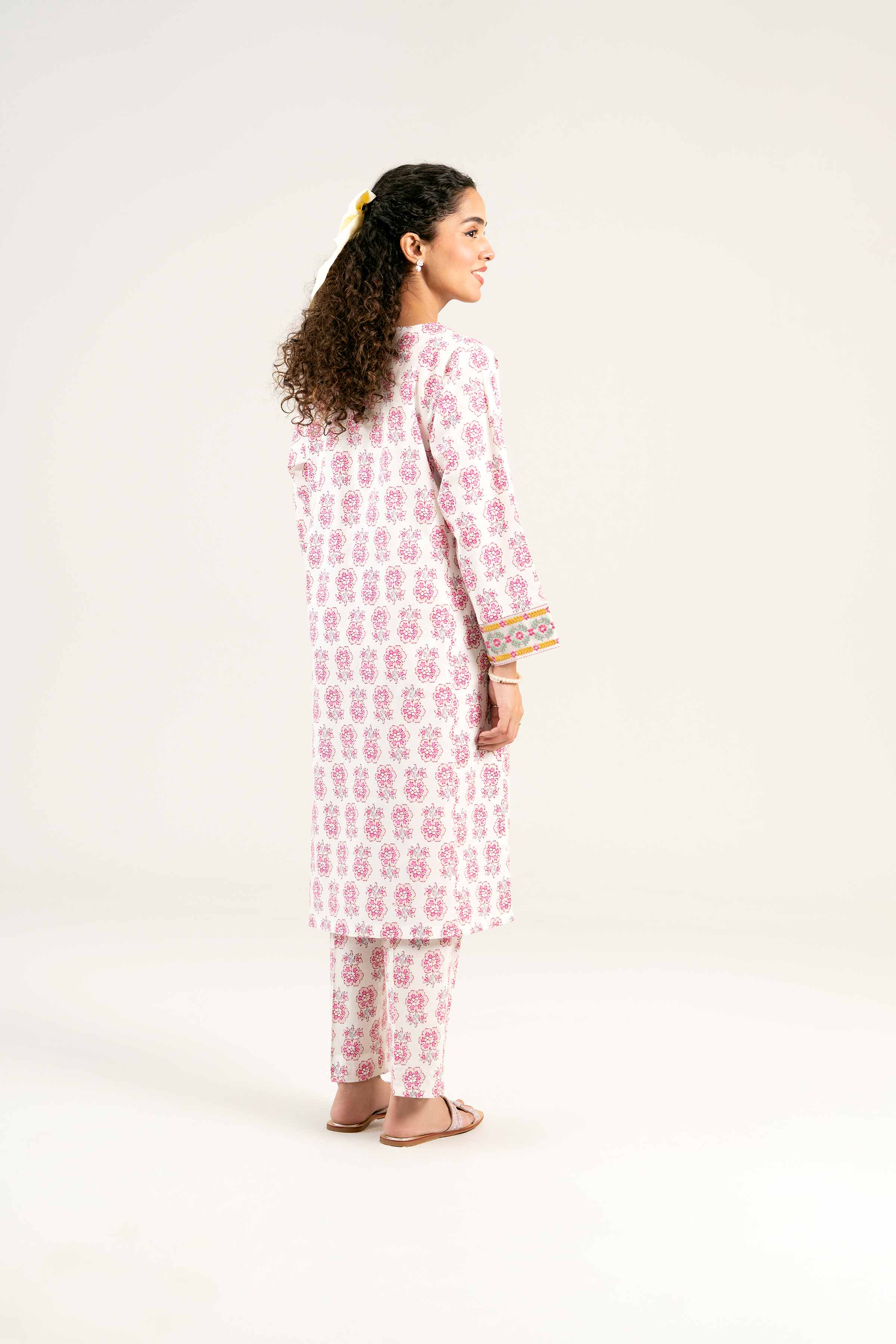 2 Piece - Printed Embroidered Suit - PS25-27