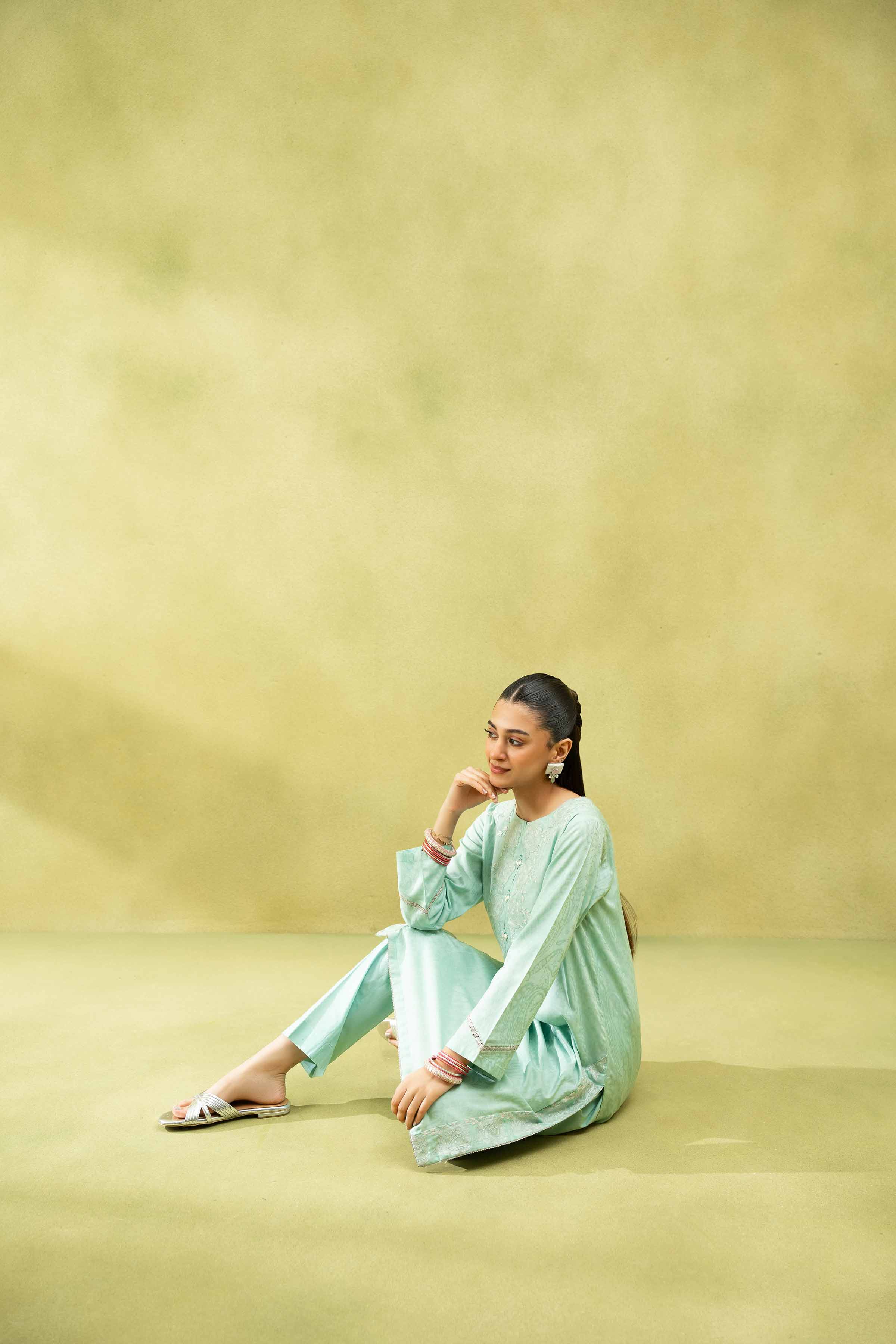 2 Piece - Embroidered Suit - PS25-34