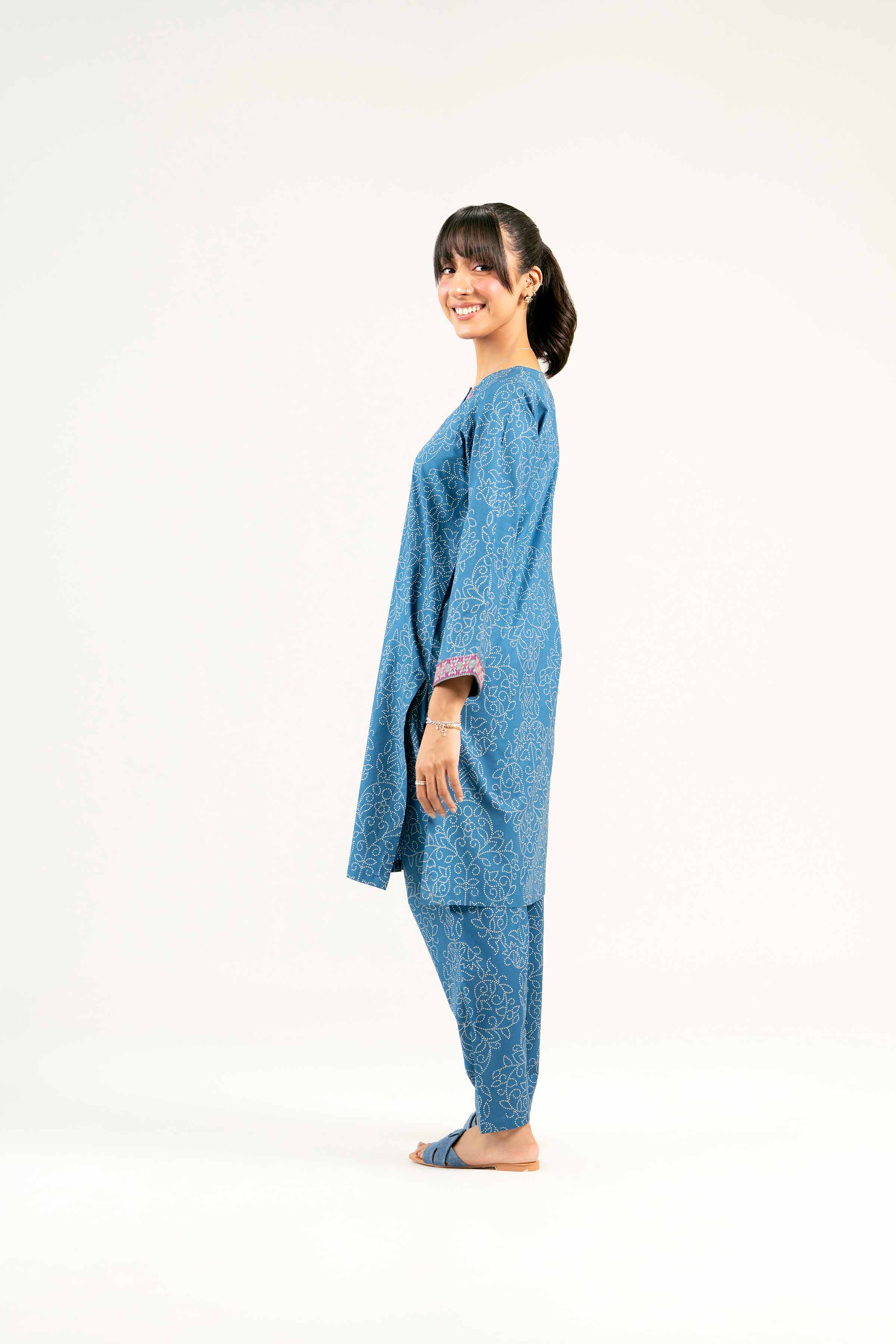 2 Piece - Printed Embroidered Suit - PS25-36