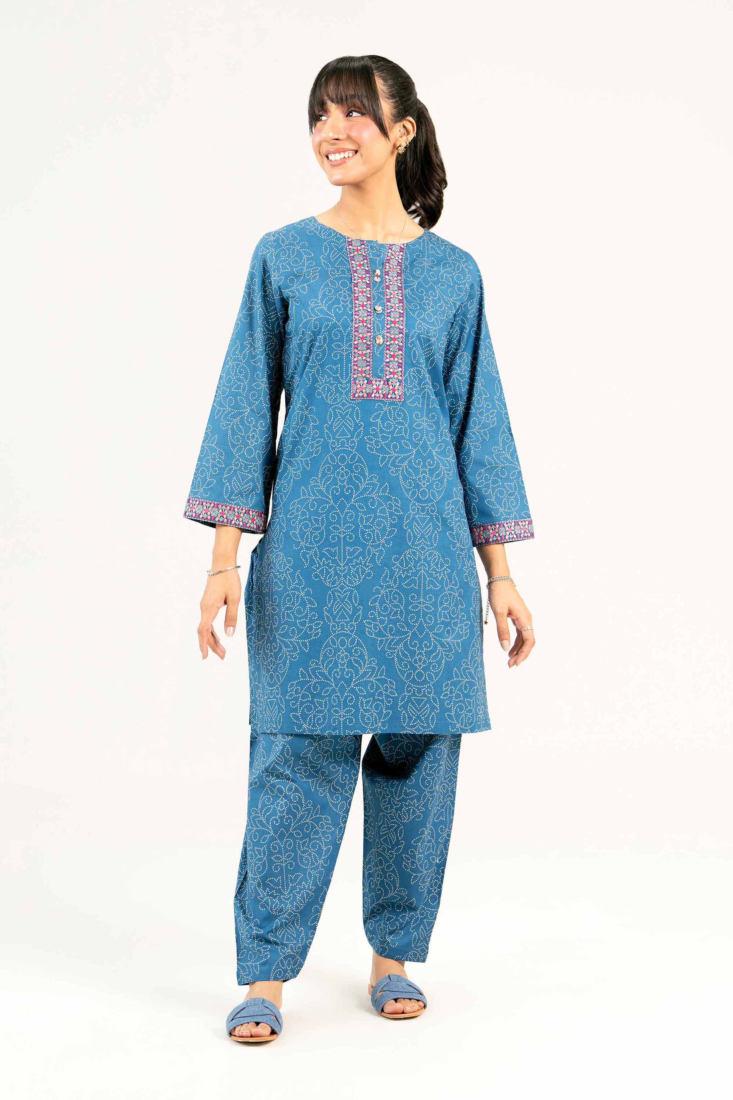 2 Piece - Printed Embroidered Suit - PS25-36