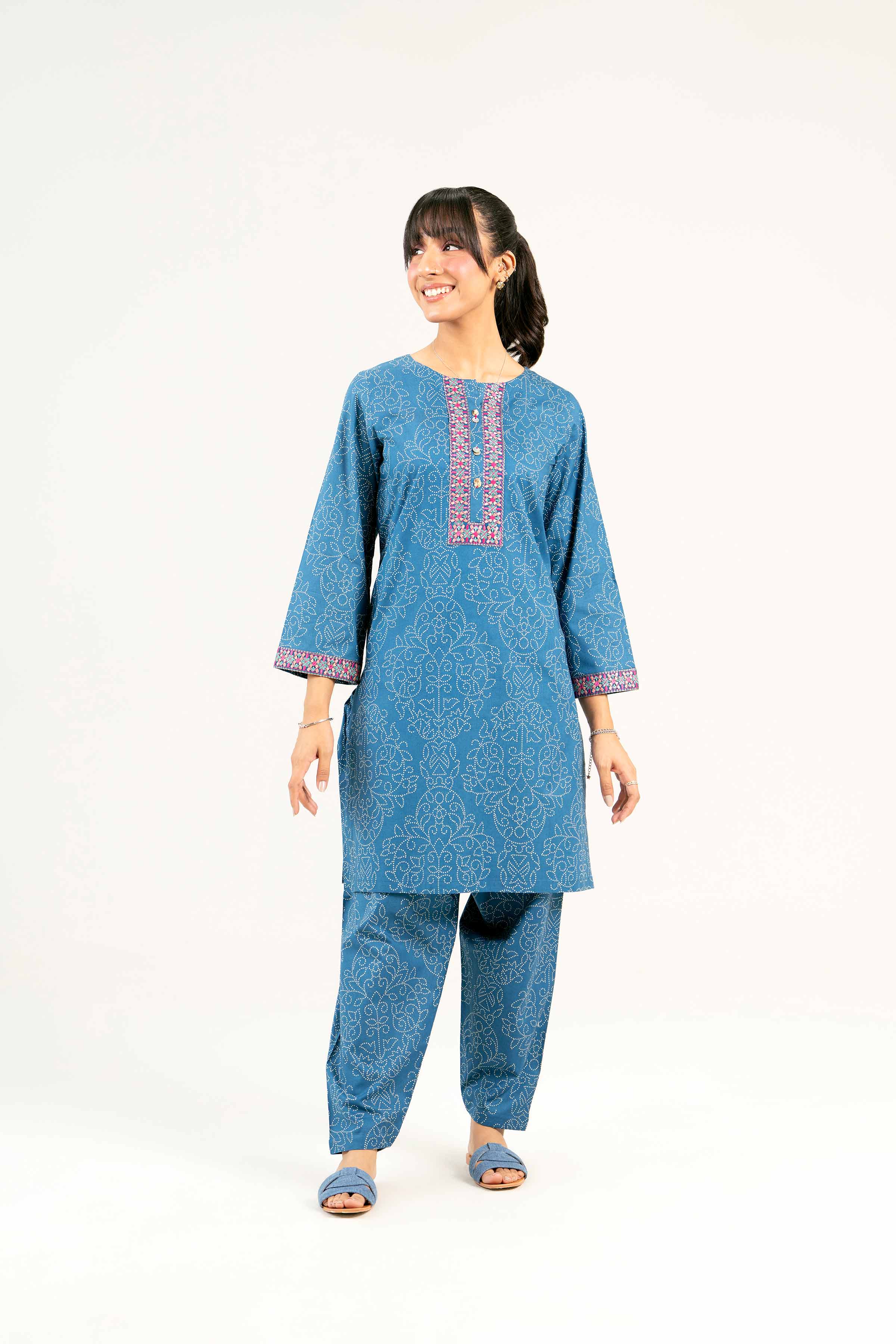 2 Piece - Printed Embroidered Suit - PS25-36