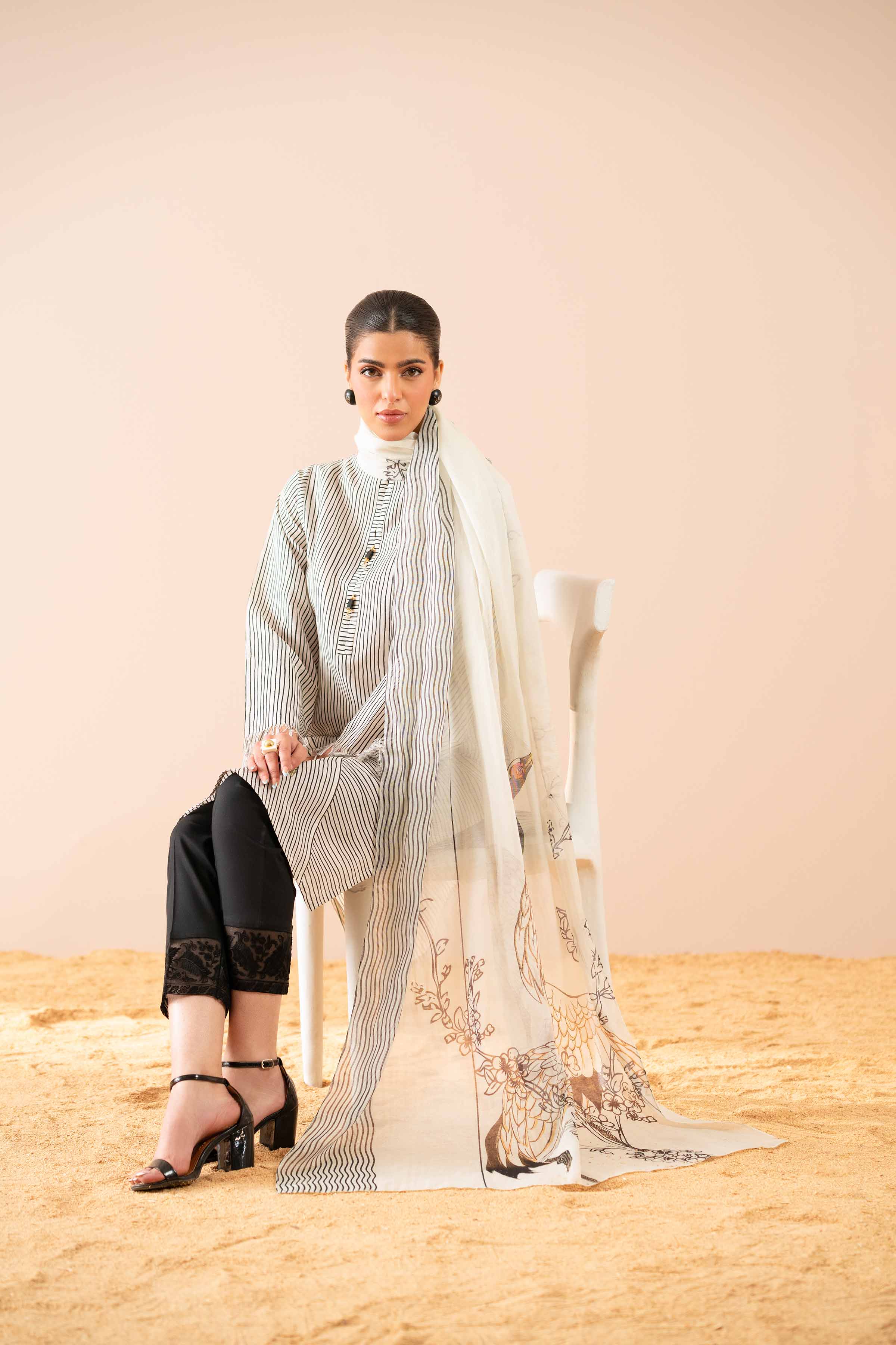 2 Piece - Printed Embroidered Suit - PS25-84