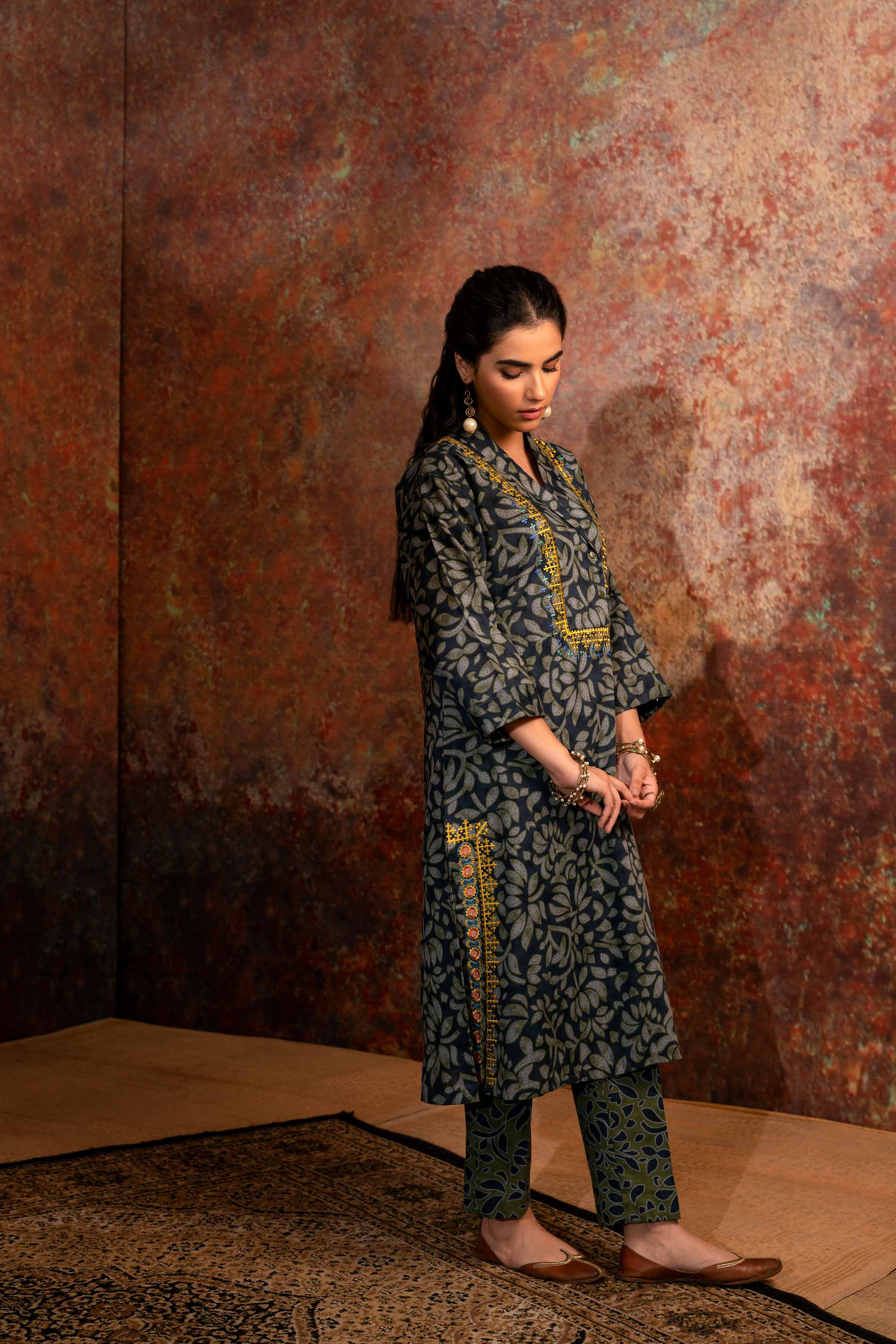 2 Piece - Printed Embroidered Suit - PW23-252