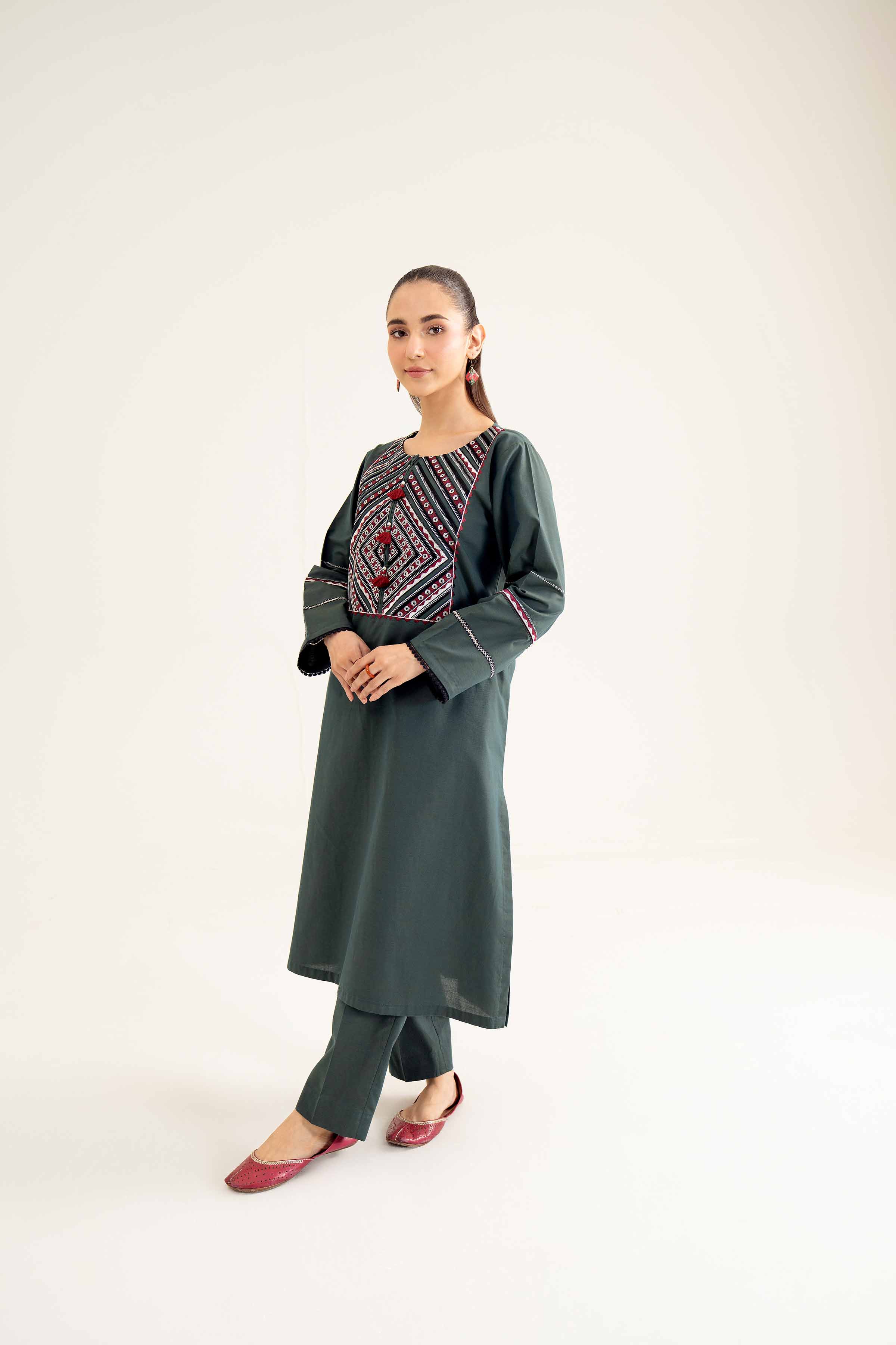 2 Piece - Embroidered Suit - PW24-10