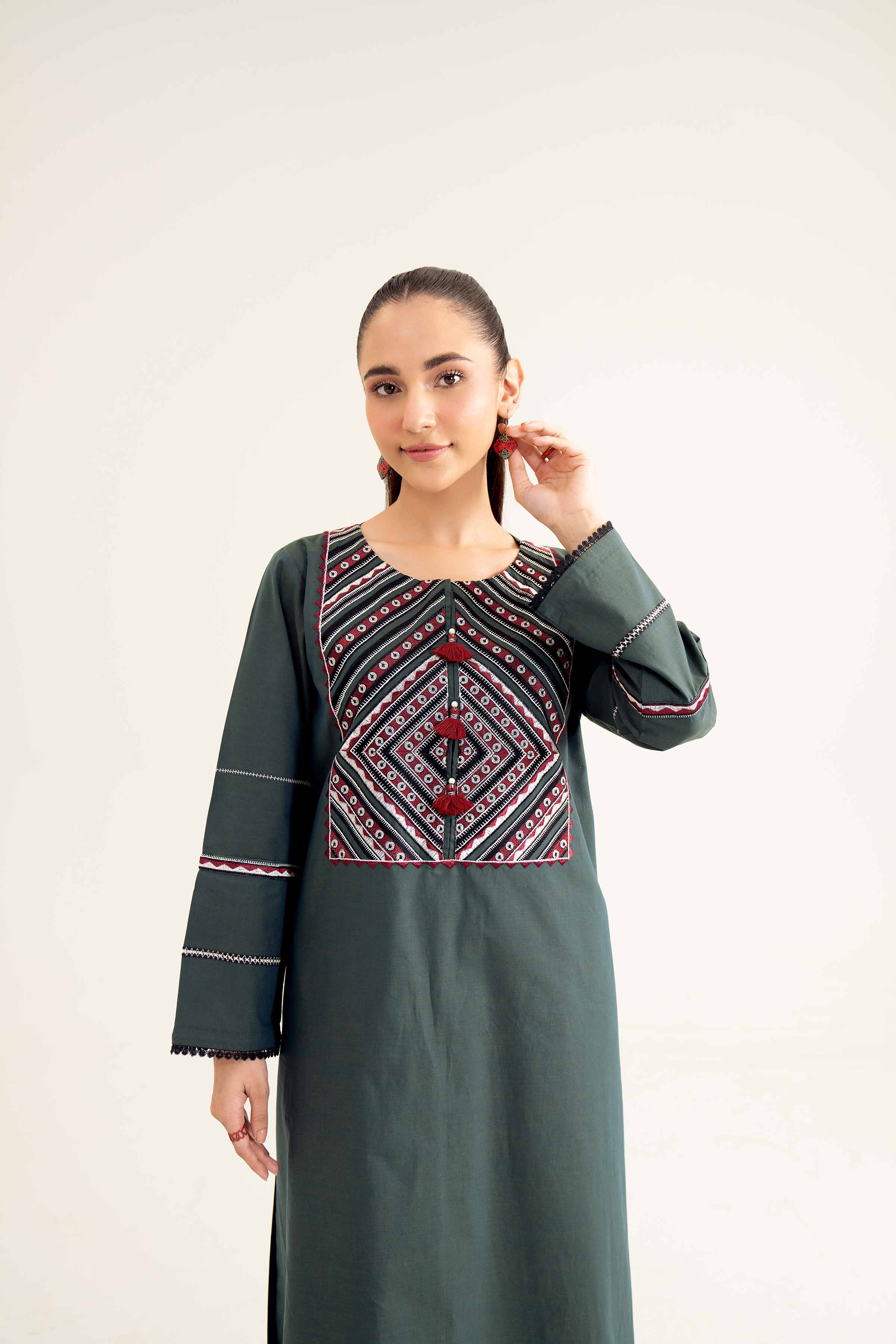2 Piece - Embroidered Suit - PW24-10