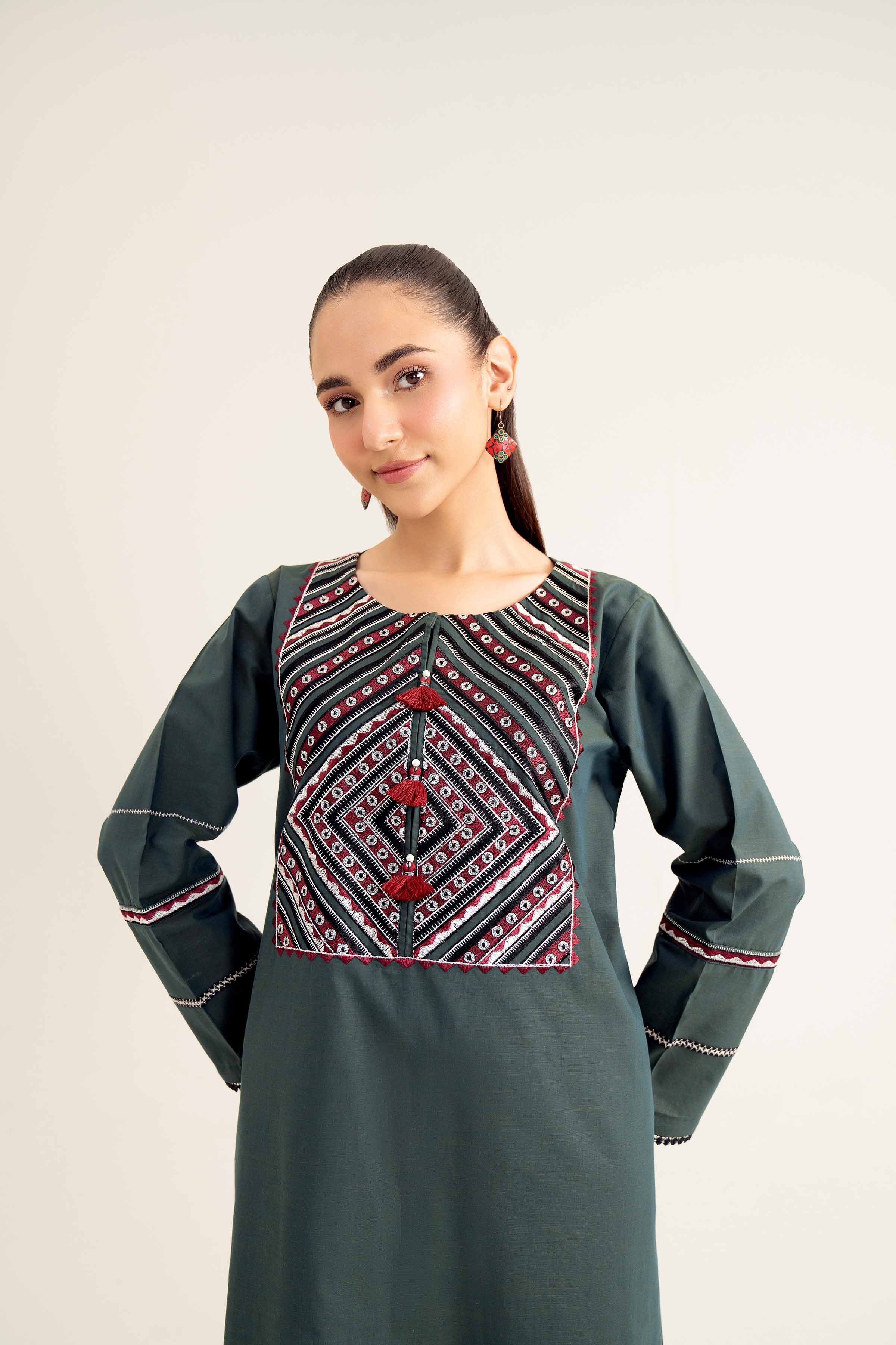 2 Piece - Embroidered Suit - PW24-10