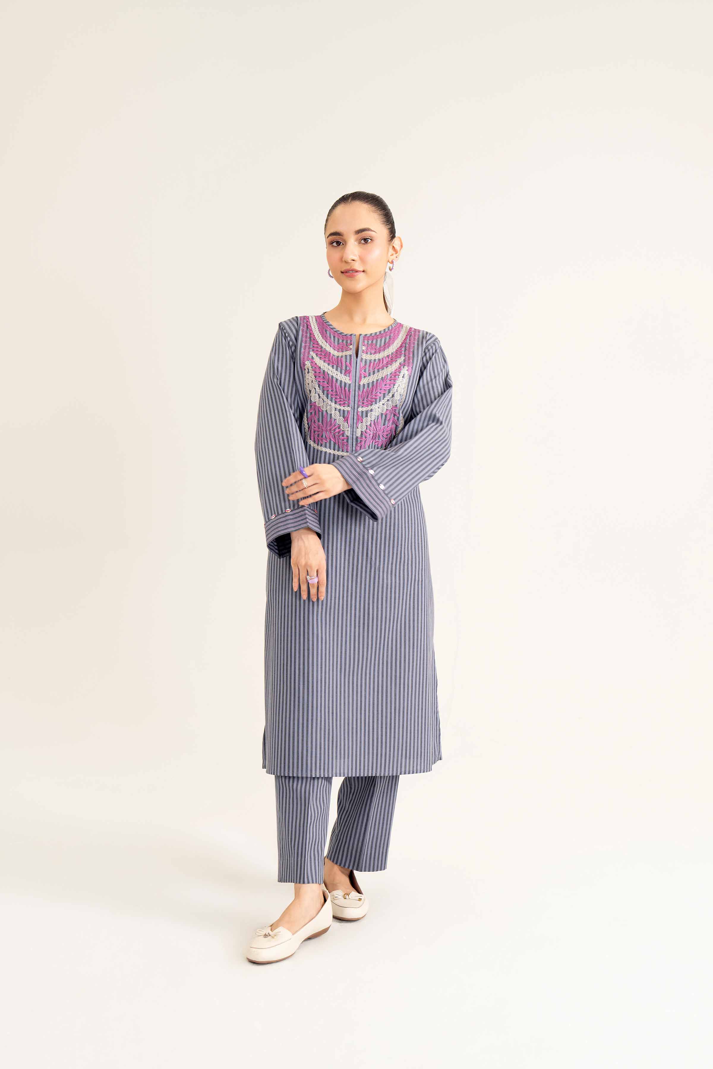 2 Piece - Embroidered Suit - PW24-16