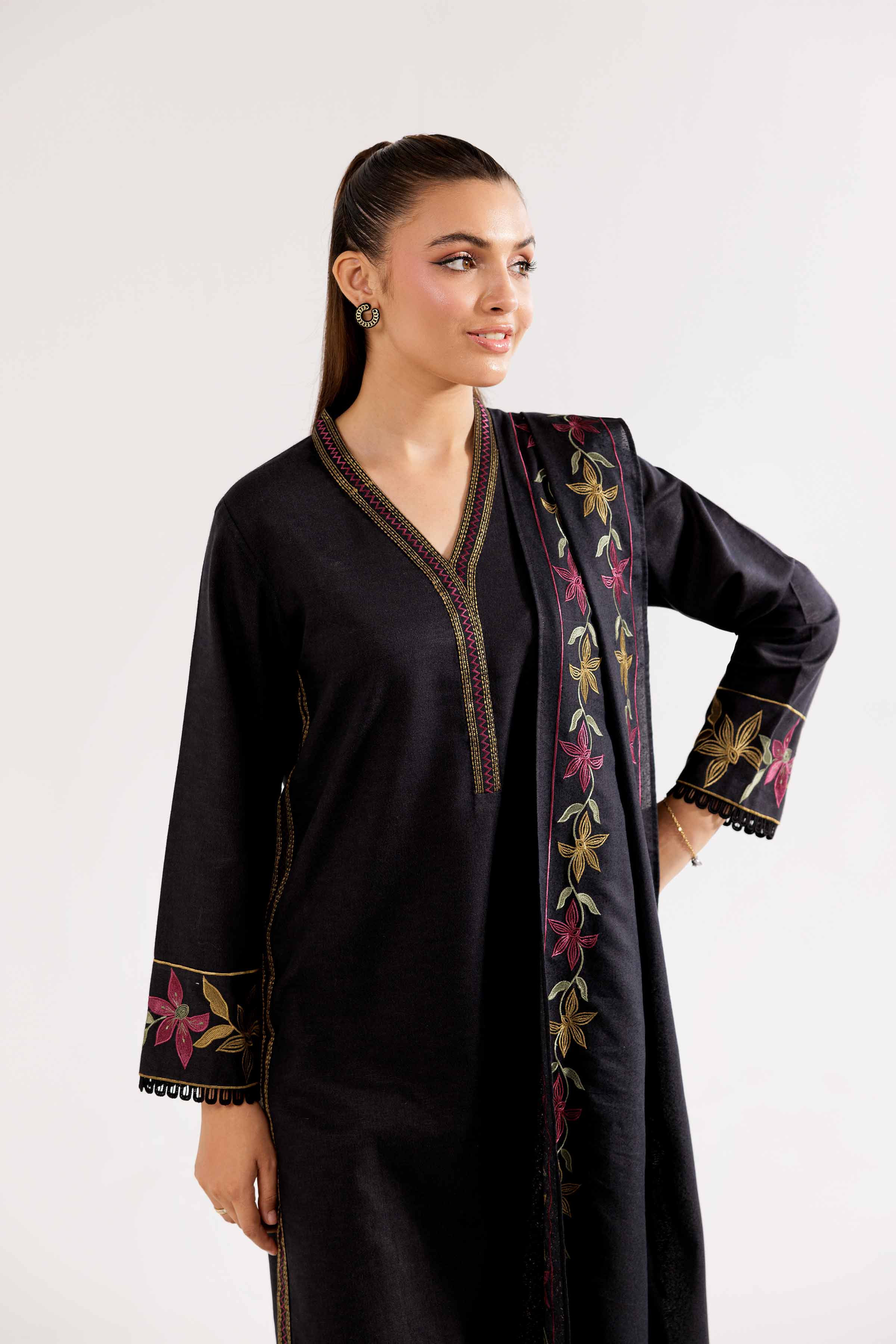 3 Piece - Embroidered Suit - PW24-268