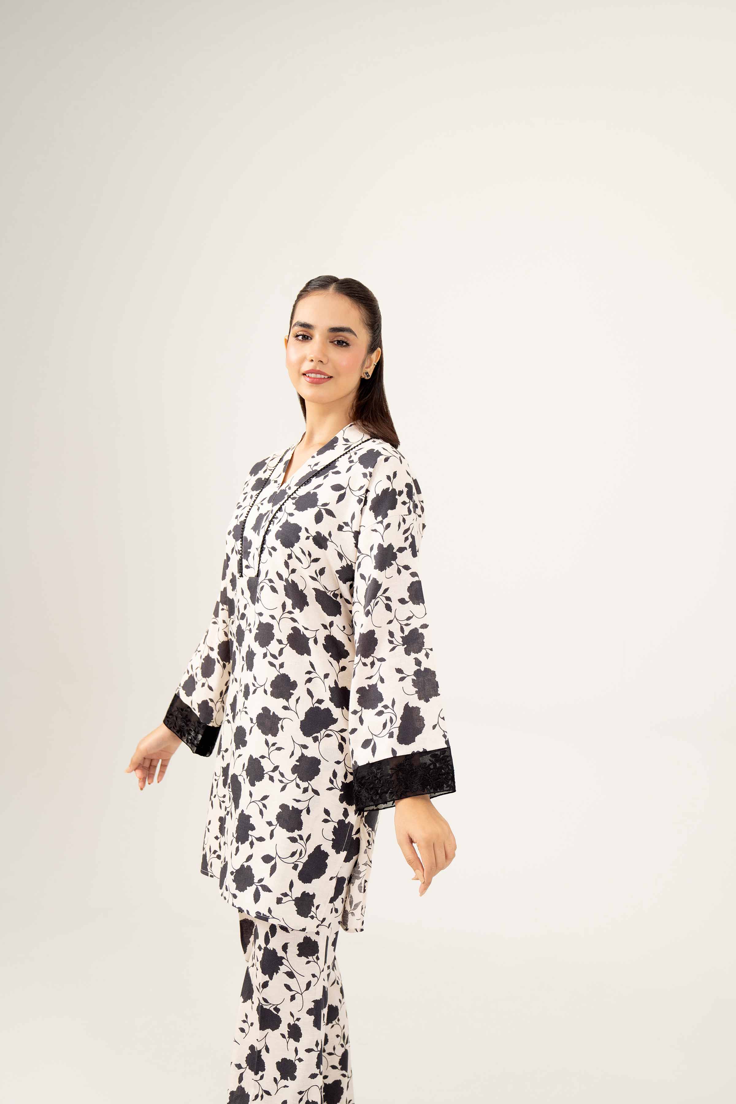 2 Piece - Printed Embroidered Suit - PW24-309