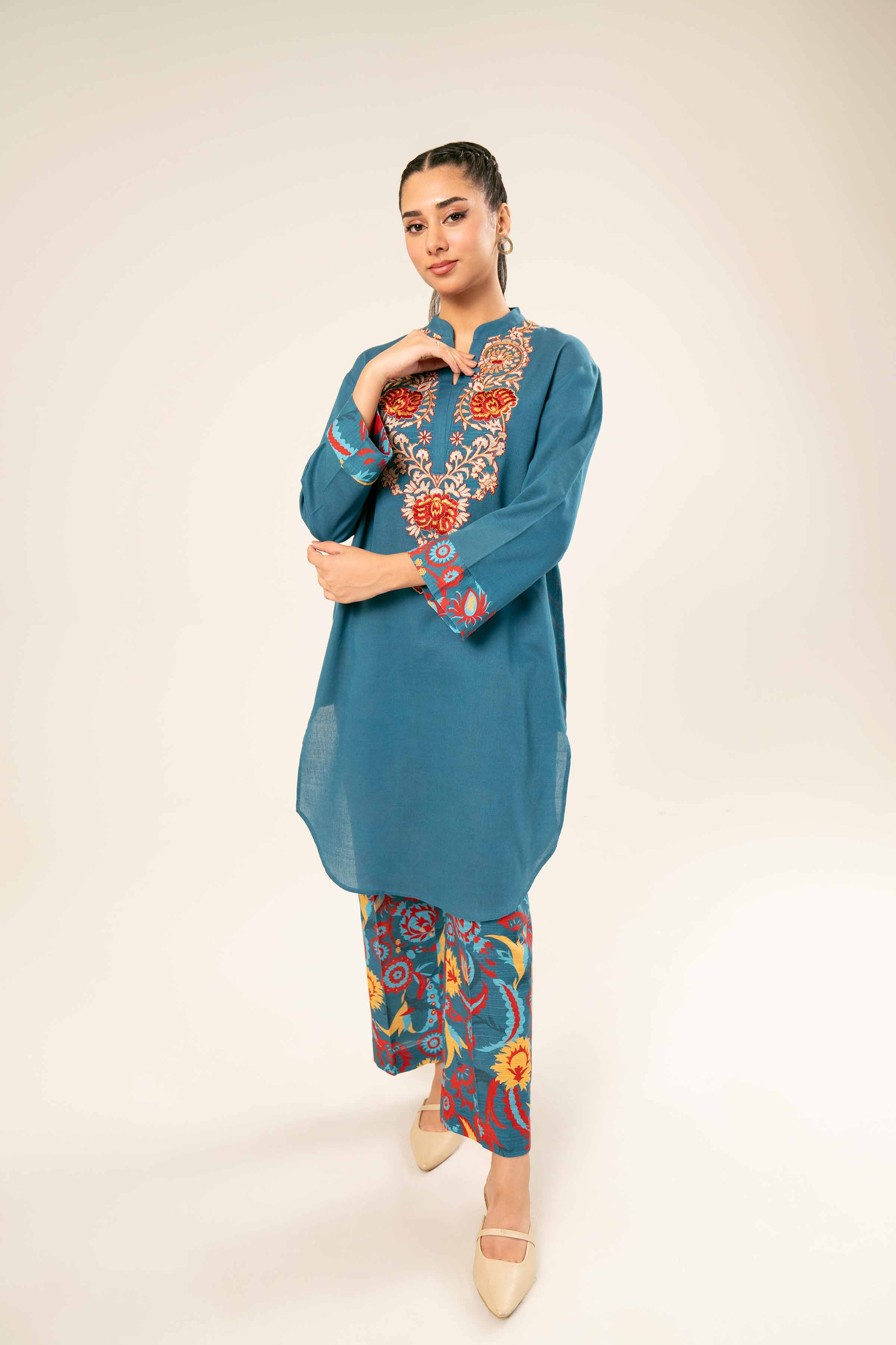 2 Piece - Printed Embroidered Suit - PW24-394