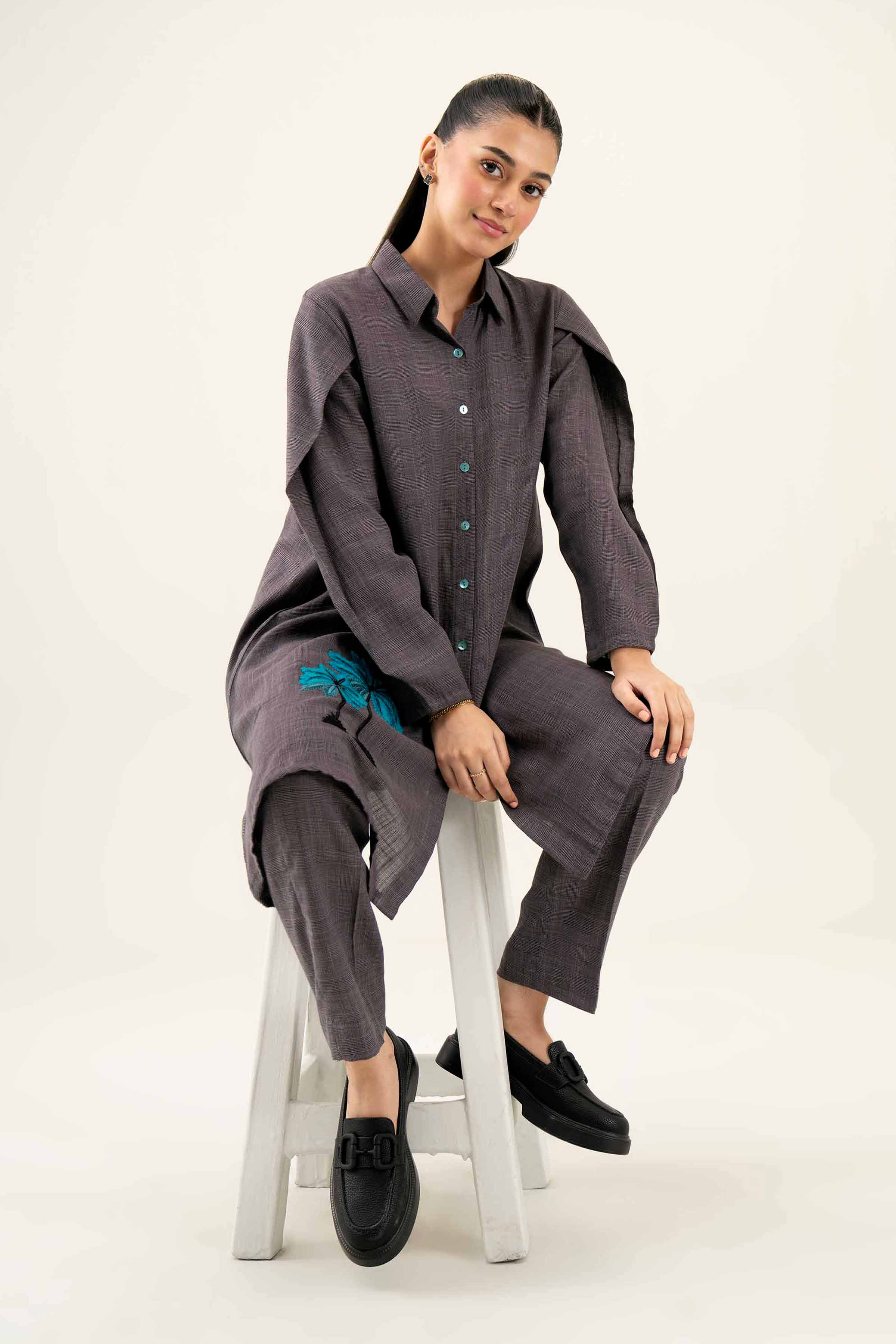 2 Piece - Embroidered Suit - PW24-40