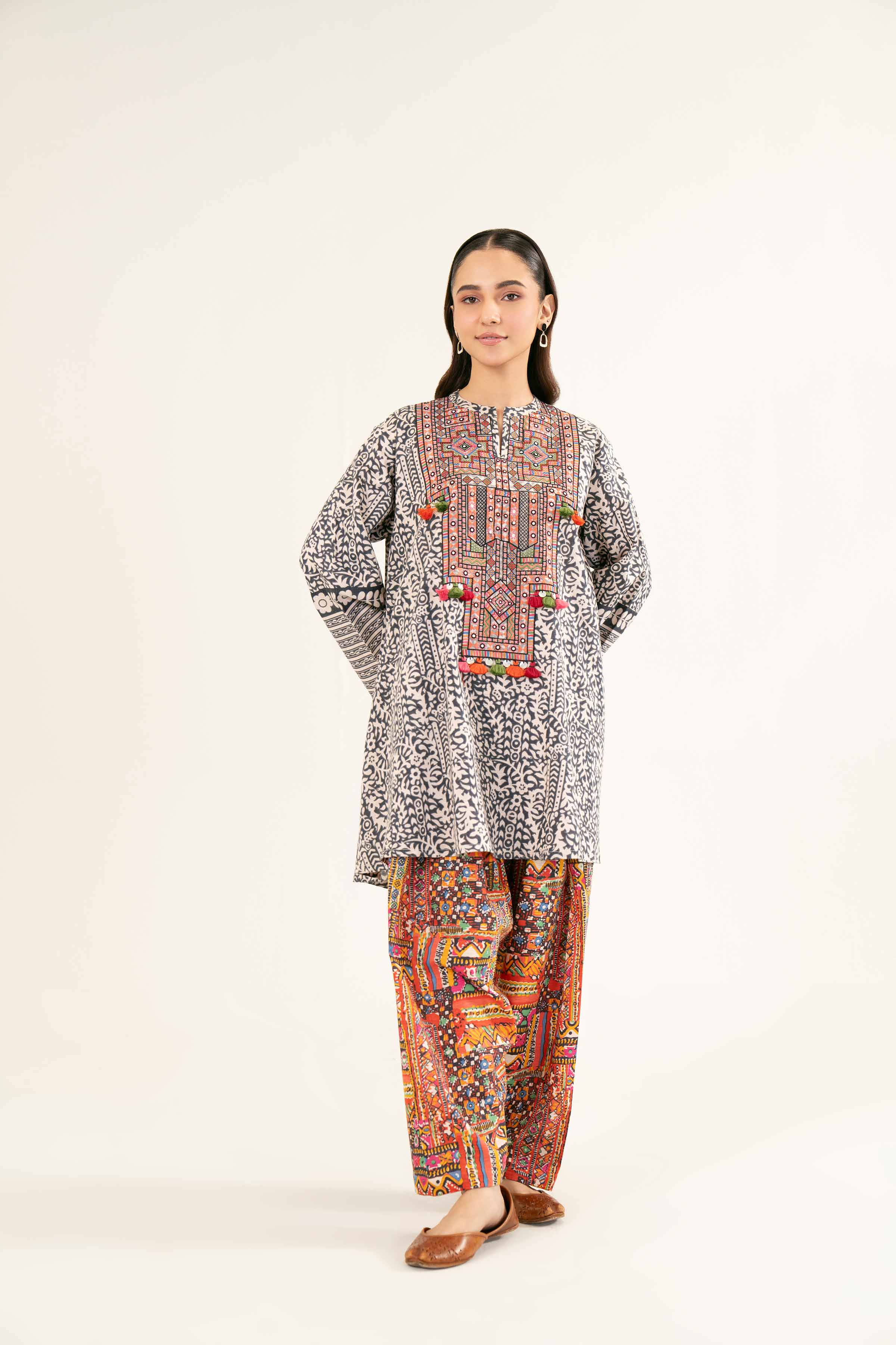 2 Piece - Printed Embroidered - PW24-422