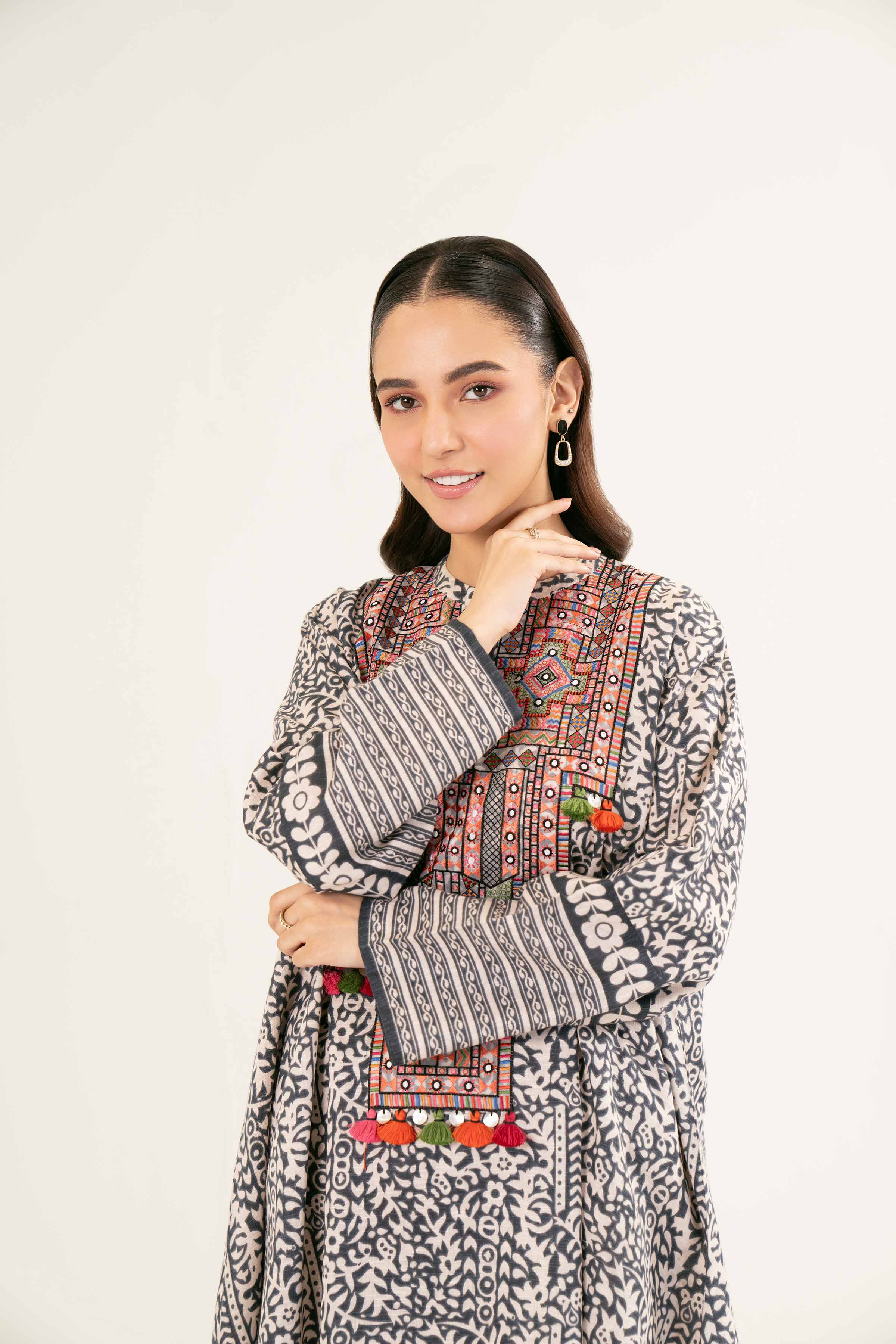 2 Piece - Printed Embroidered - PW24-422
