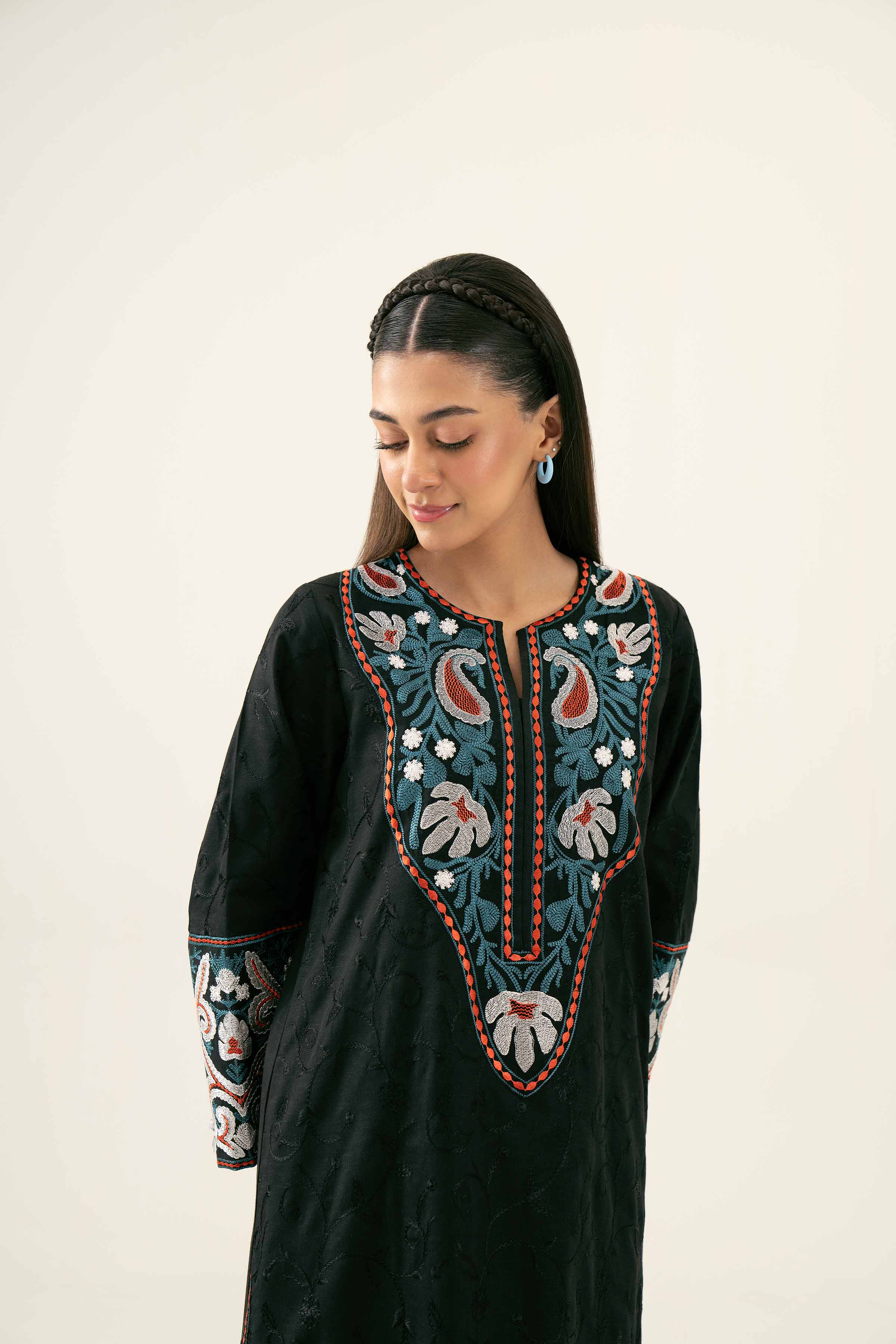 2 Piece - Embroidered Suit - PW24-43