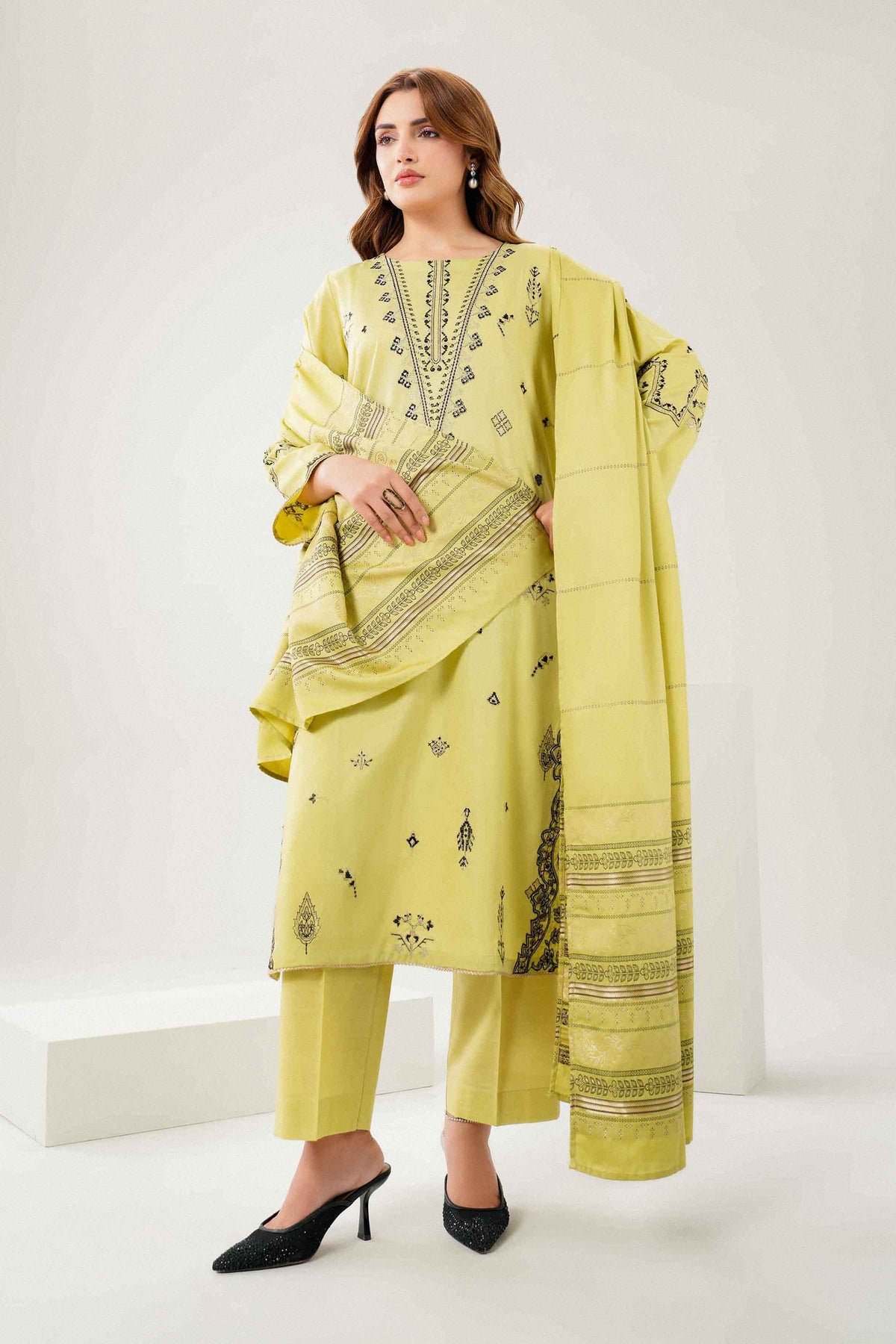 2 Piece - Embroidered Suit - PW25-193 for Women - Pret Collection | Nishat | Shop Online
