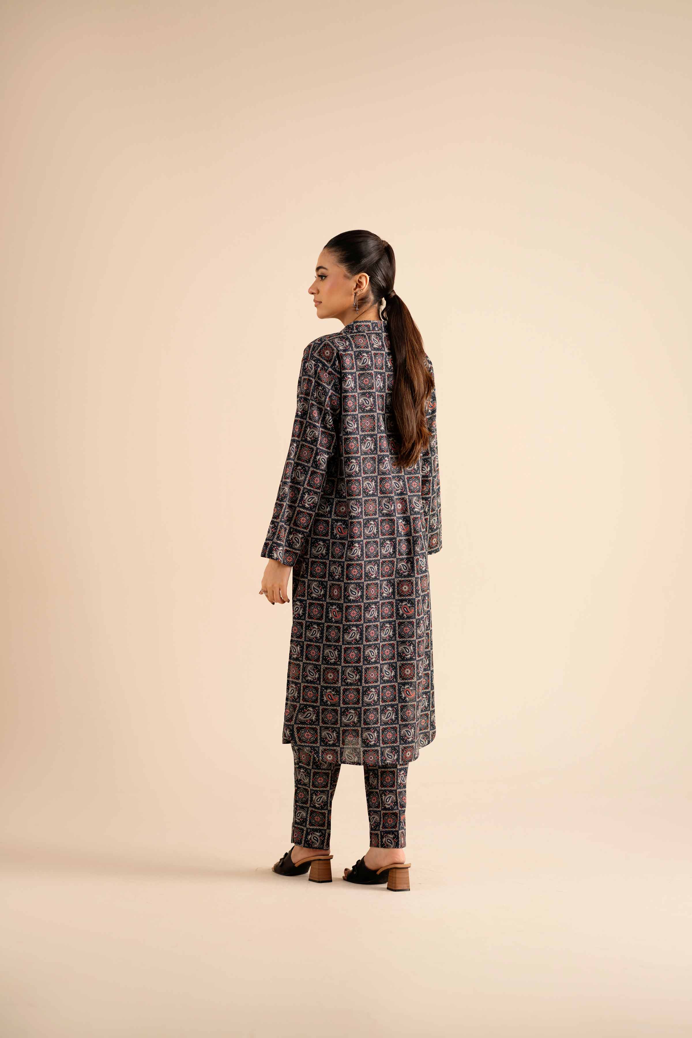 2 Piece - Printed Suit - PW25-302 for Women - Pret Collection | Nishat | Shop Online