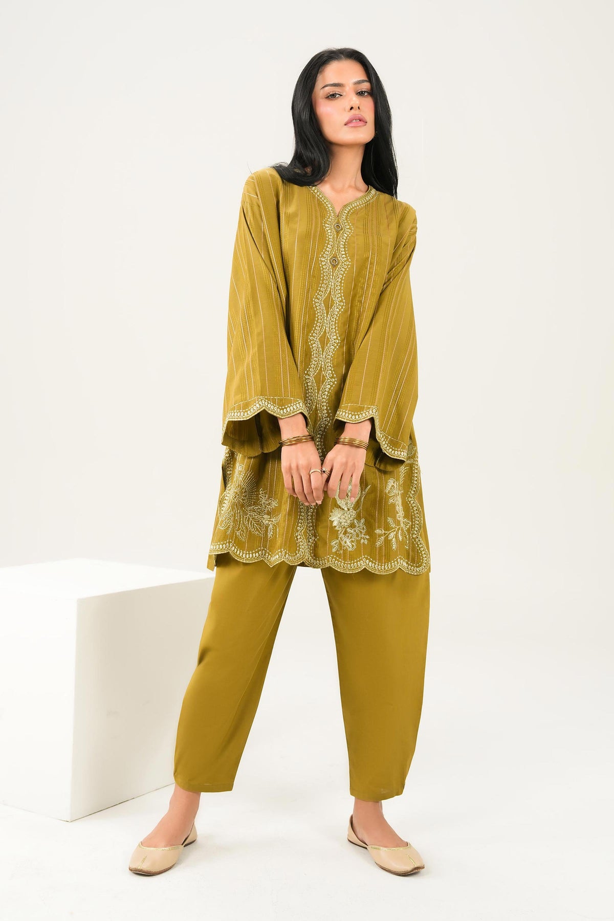 2 Piece - Embroidered Suit - PW25-366 for Women - Pret Collection | Nishat | Shop Online