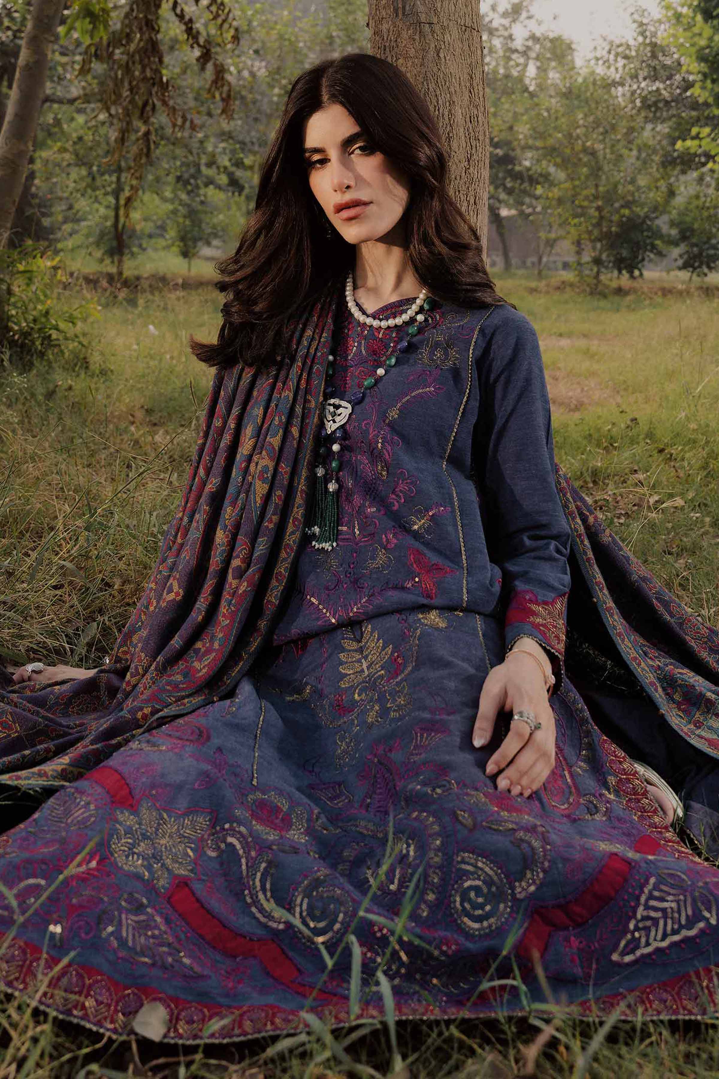 3 Piece - Embroidered Suit - PW25-478