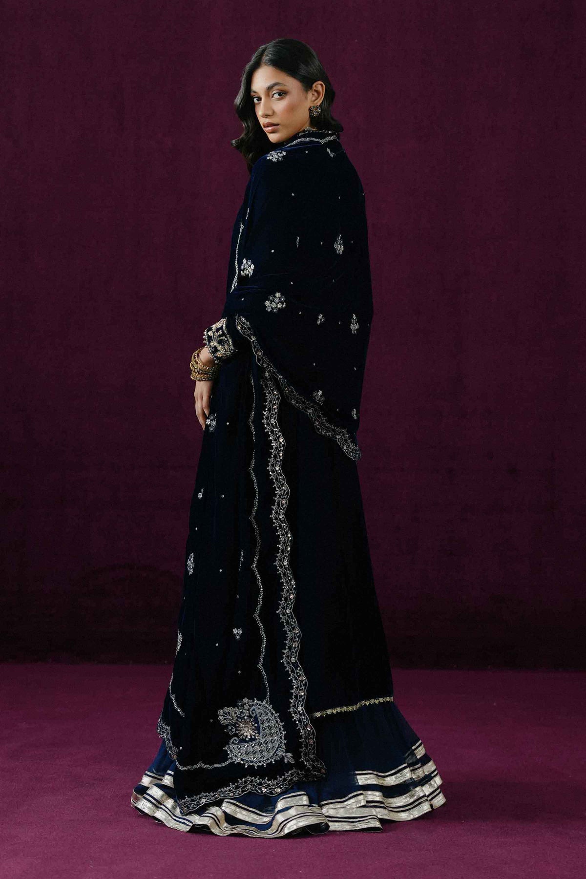EMBROIDERED SHAWL - ST1PE-BOUT26WV1-20 for Women - Boutique Collection | Nishat | Shop Online