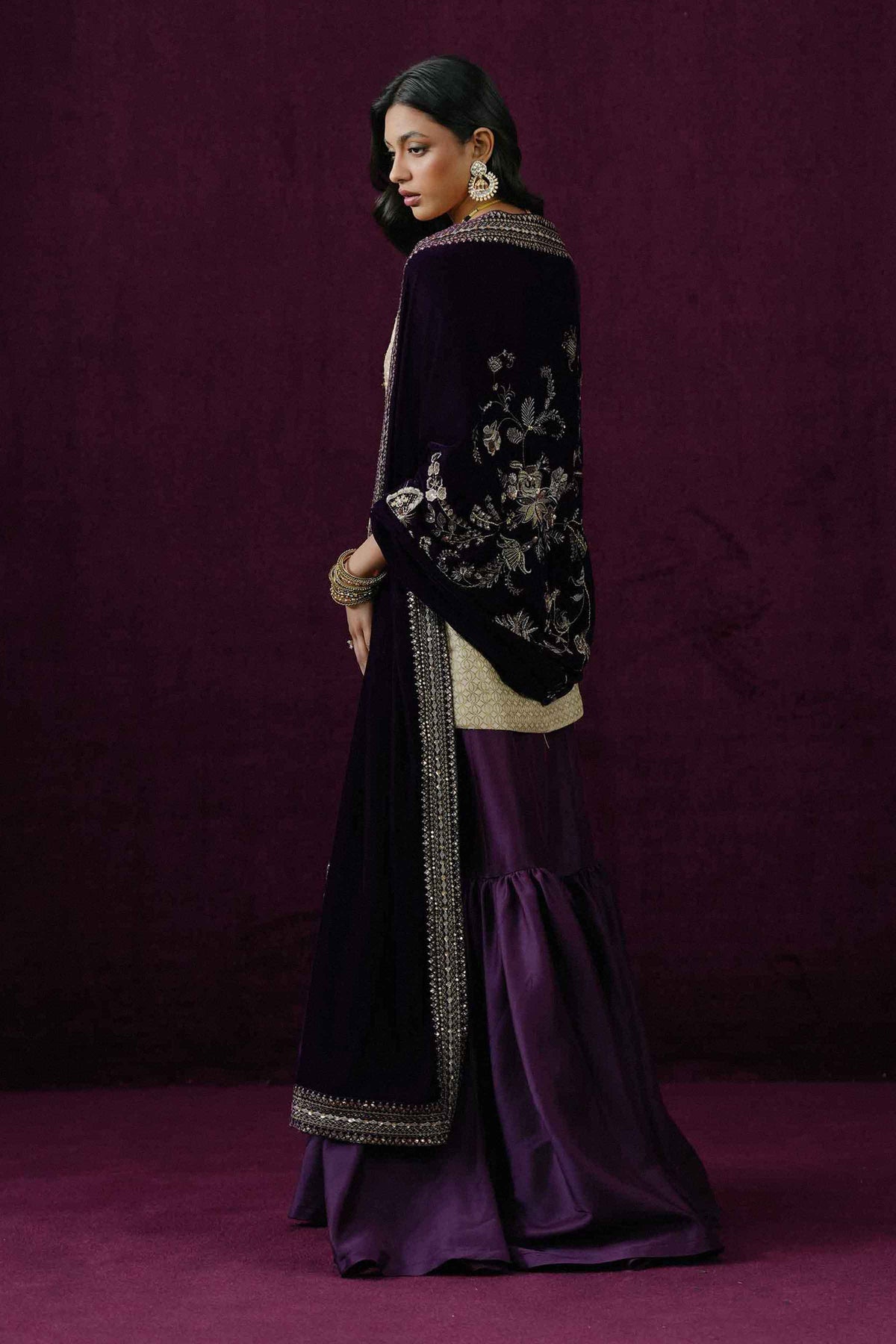 EMBROIDERED SHAWL - ST1PE-BOUT26WV1-21 for Women - Boutique Collection | Nishat | Shop Online