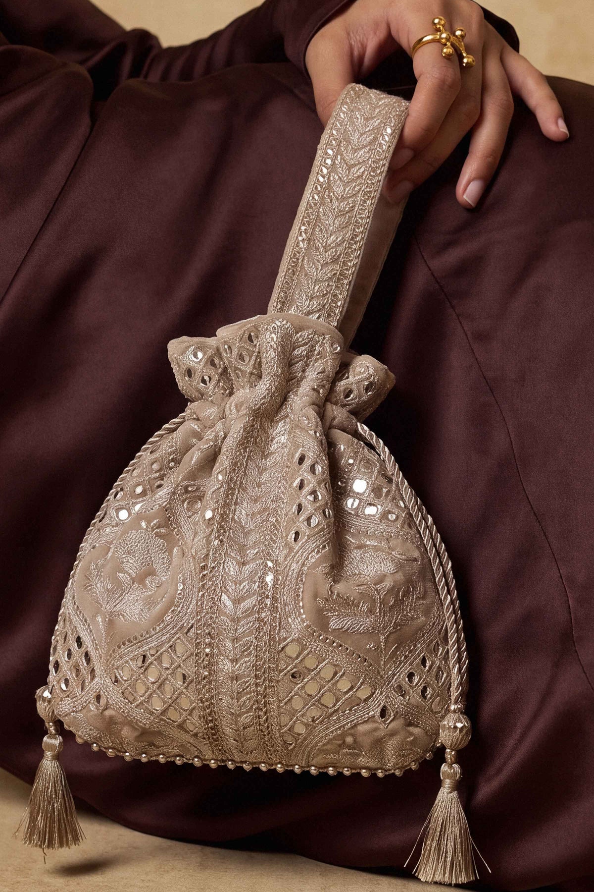 Embroidered Pouch - ST1PE-BOUT26WV1-3 for Women - Boutique Collection | Nishat | Shop Online