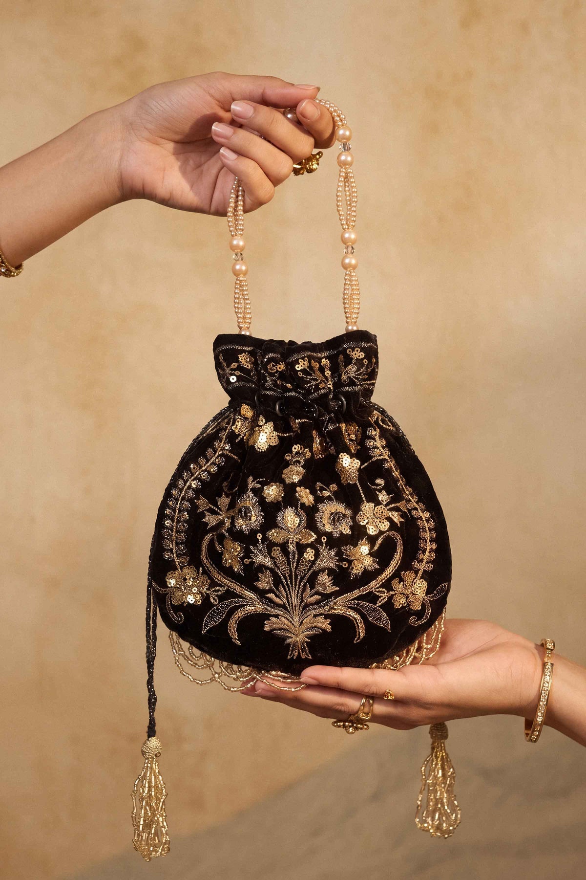 Embroidered Pouch - ST1PE-LUXE26WV1-6 for Women - Pret Collection | Nishat | Shop Online