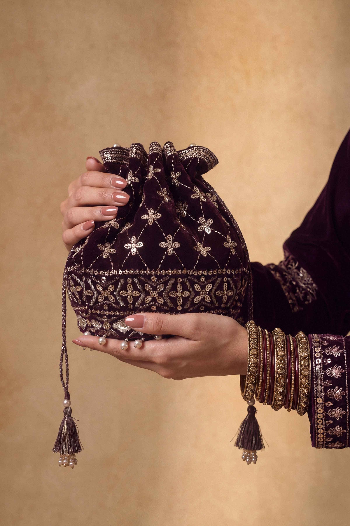 Embroidered Pouch - ST1PE-LUXE26WV2-9 for Women - Pret Collection | Nishat | Shop Online