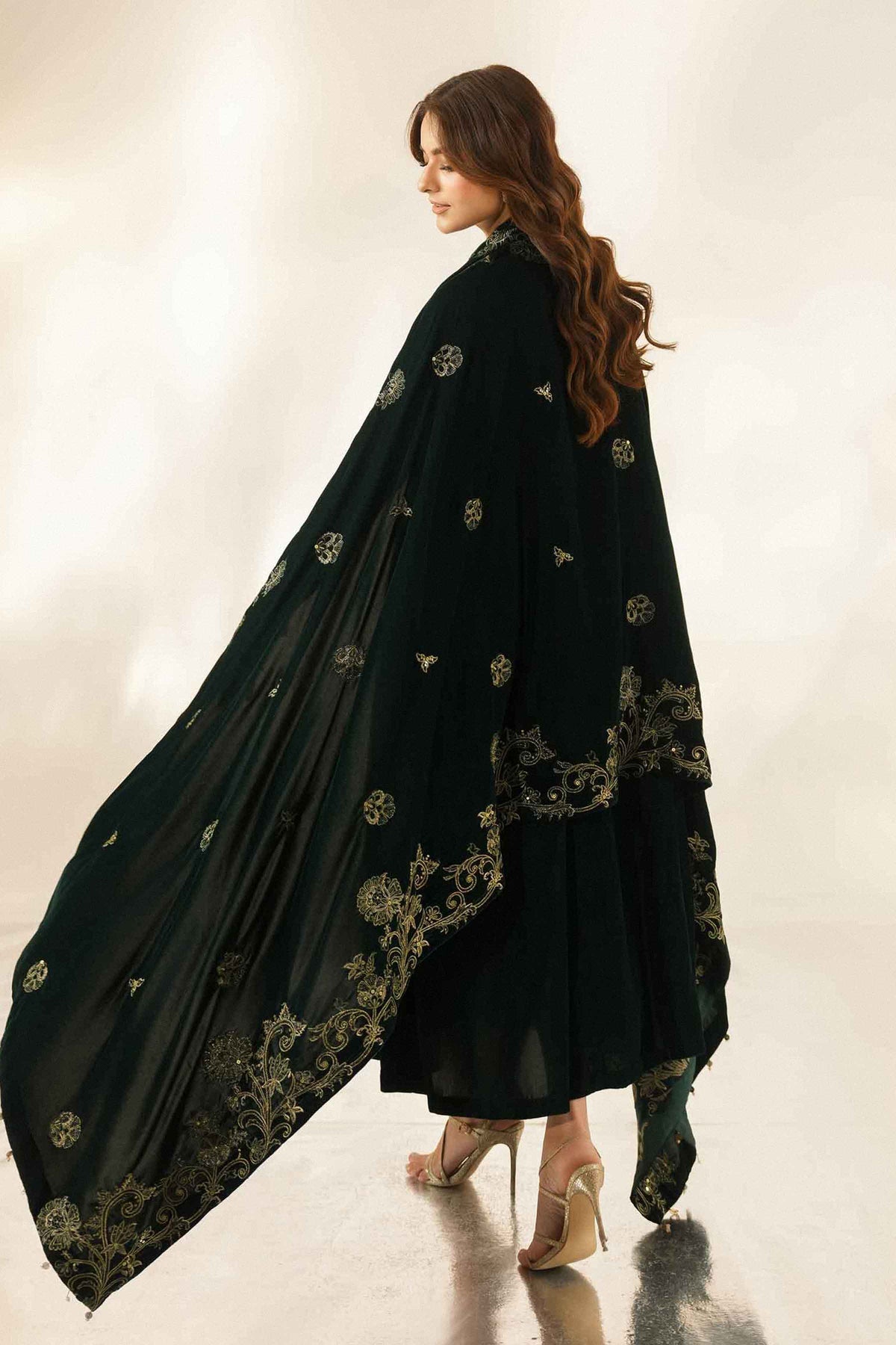 Embroidered Shawl - ST1SE-LUXE26WV1-3 for Women - Pret Collection | Nishat | Shop Online