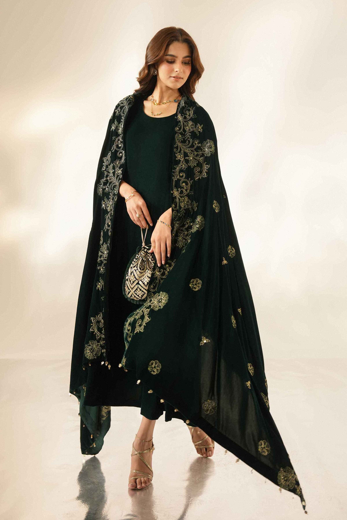 Embroidered Shawl - ST1SE-LUXE26WV1-3 for Women - Pret Collection | Nishat | Shop Online