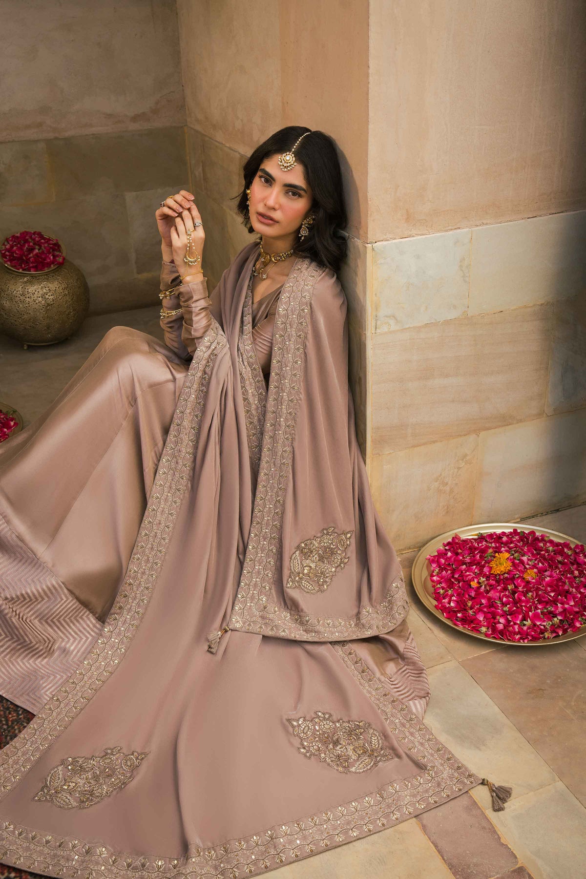 Embroidered Shawl - ST1SE-LUXE26WV1-4 for Women - Pret Collection | Nishat | Shop Online