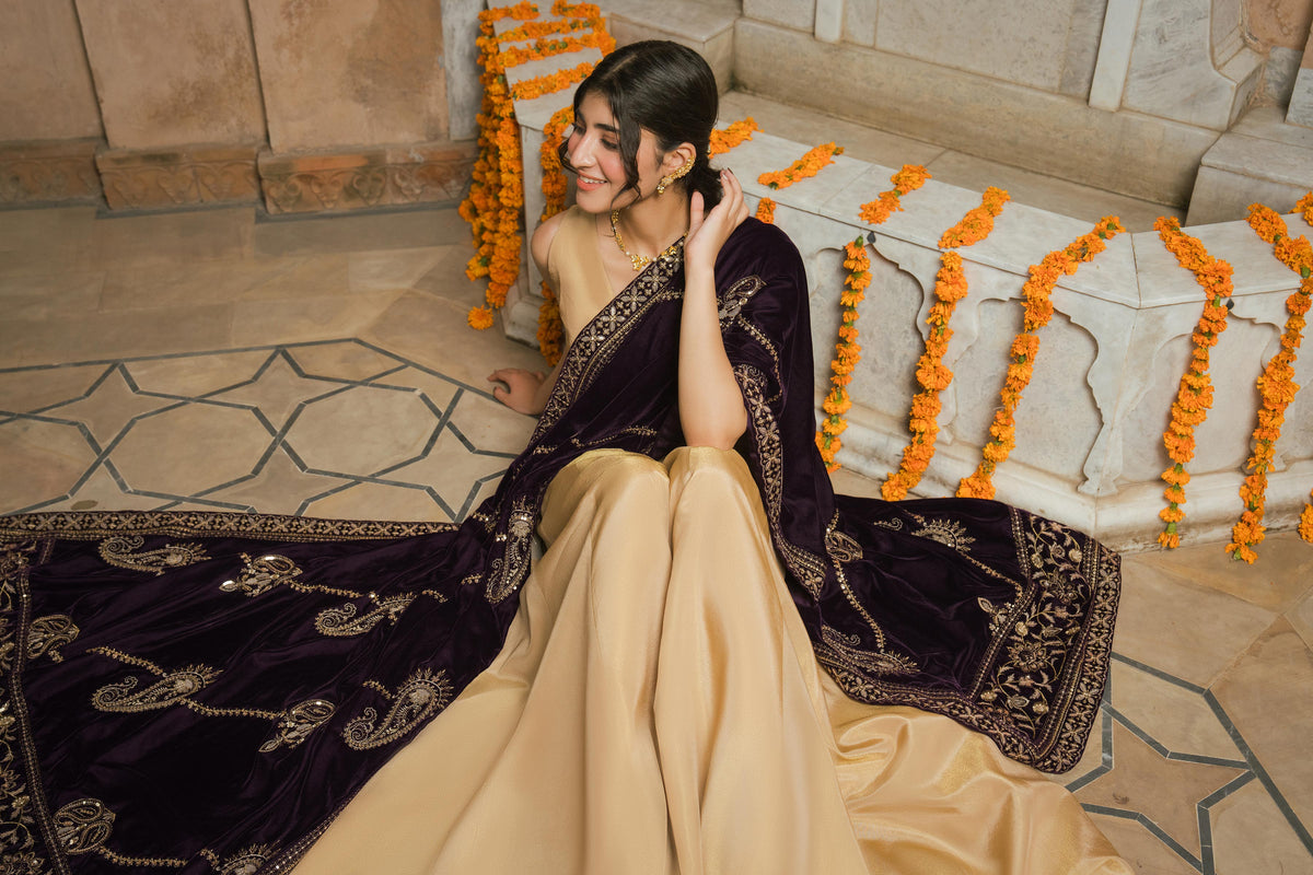 Embroidered Shawl - ST1SE-LUXE26WV1-7 for Women - Pret Collection | Nishat | Shop Online