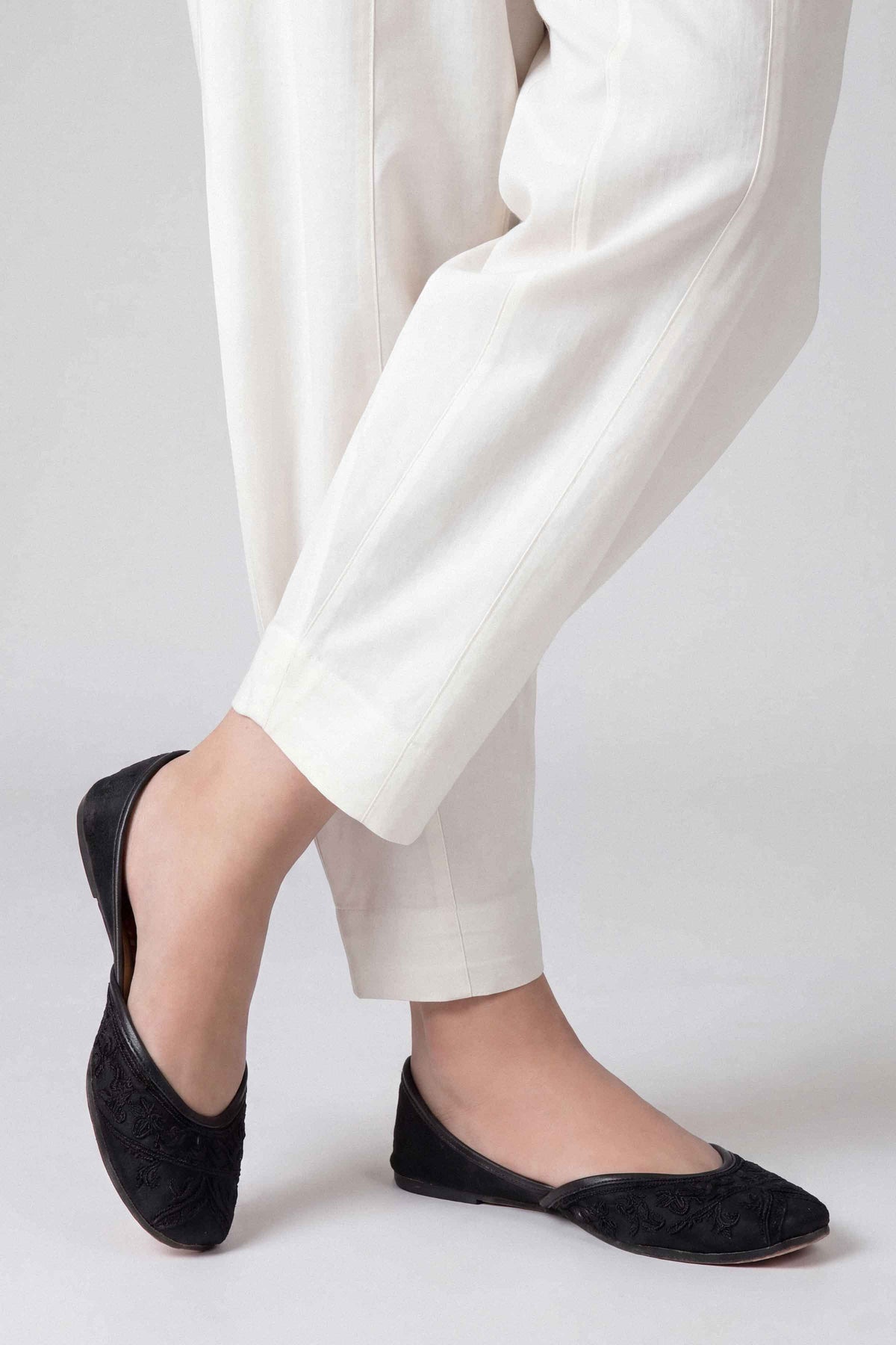 Solid Trousers - ST1T-PRET26WV1-2 for Women - Pret Collection | Nishat | Shop Online