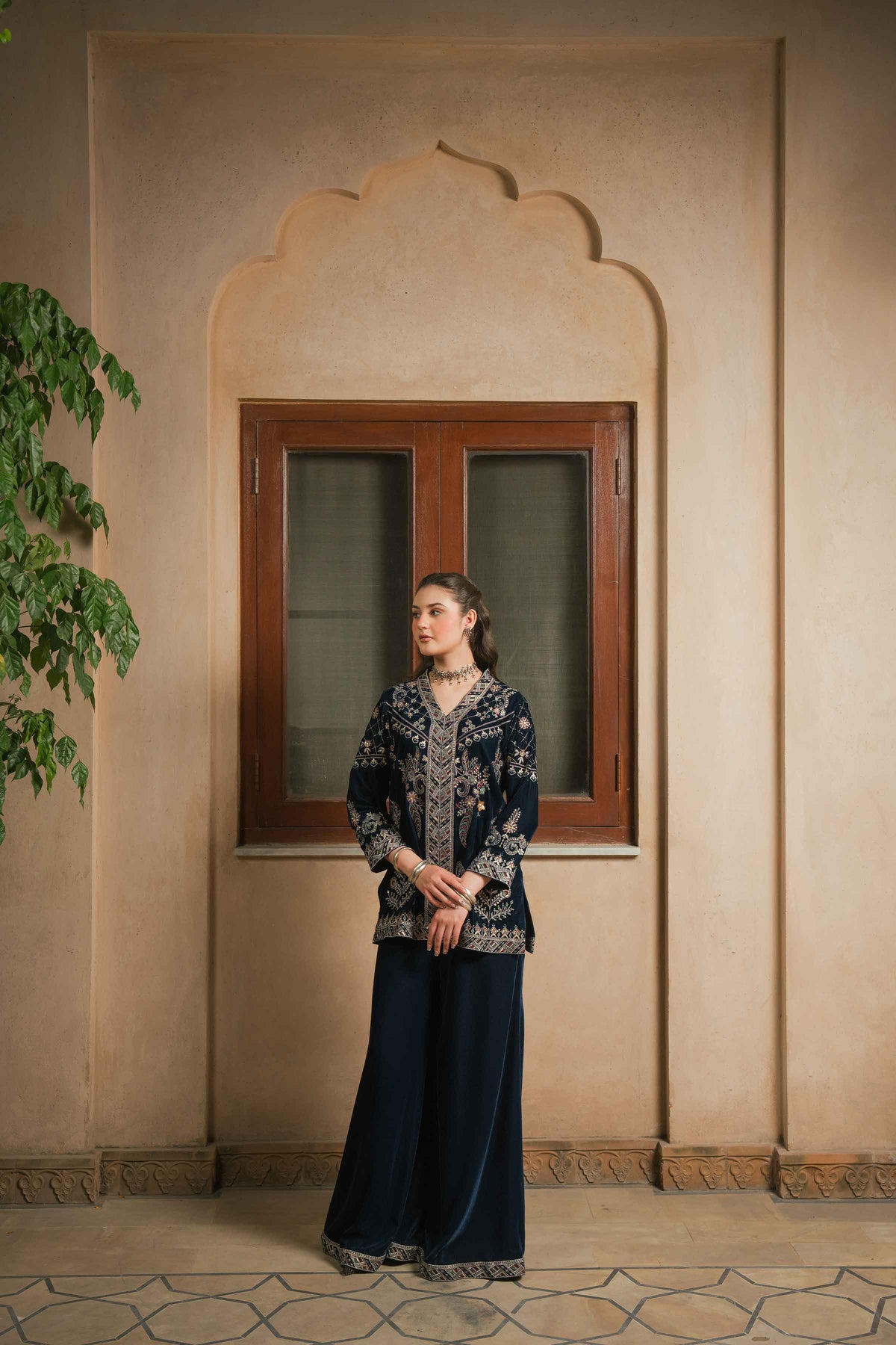 2 Piece - Embroidered Suit - ST2JTE-LUXE26WV1-1