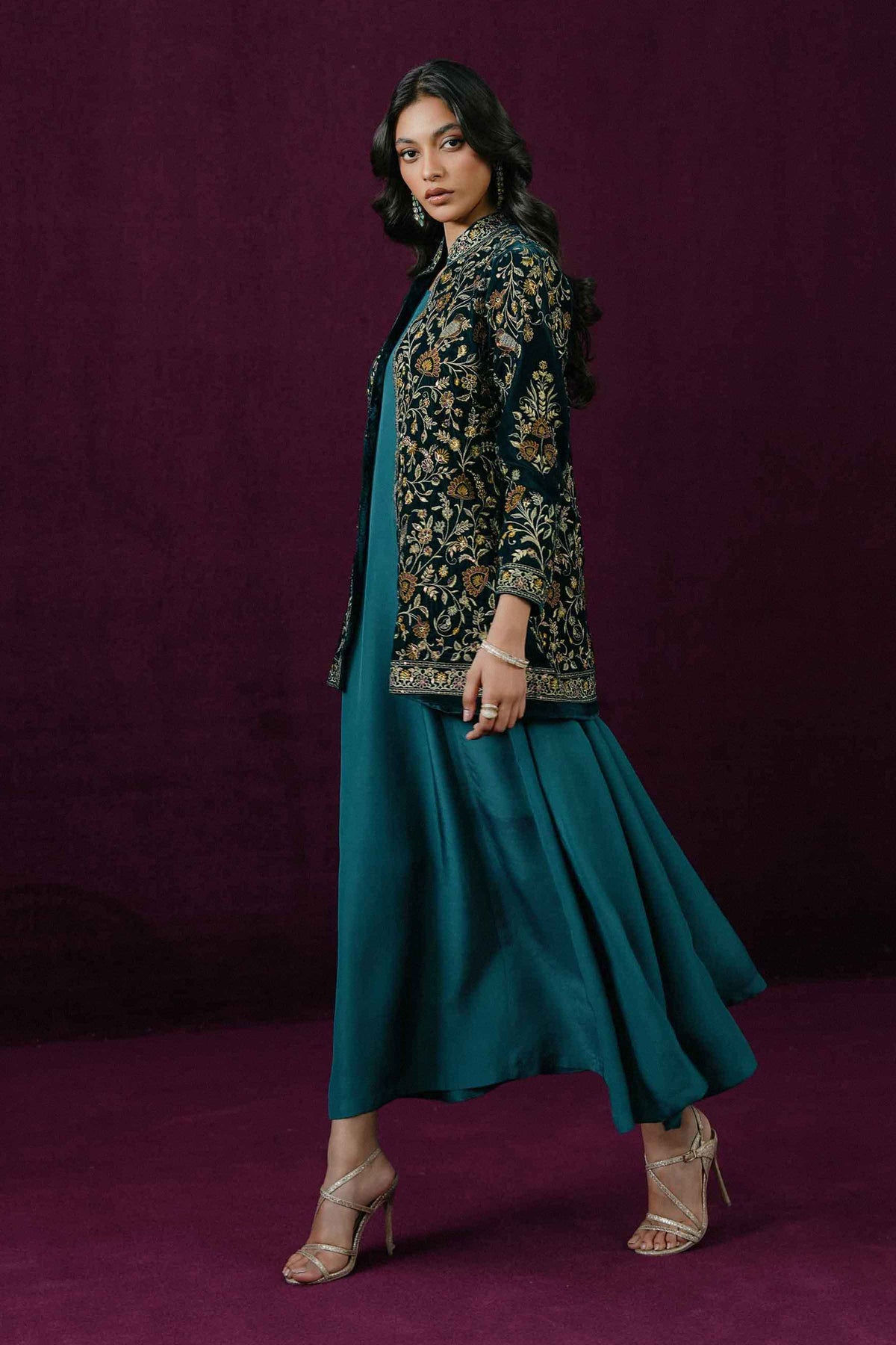2 PIECE - EMBROIDERED SUIT - ST2PE-BOUT26WV2-4 for Women - Boutique Collection | Nishat | Shop Online