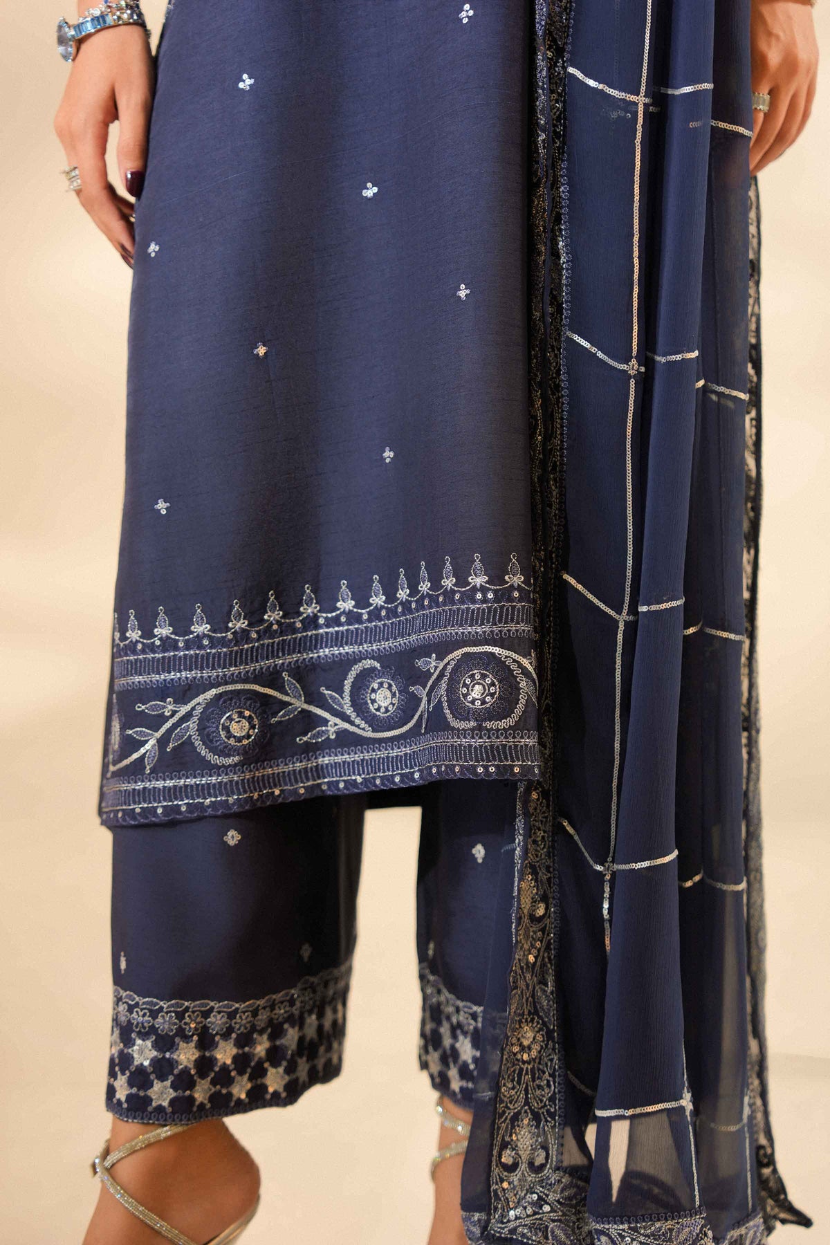 3 PIECE - EMBROIDERED SUIT - ST3PE-LUXE26WV2-35