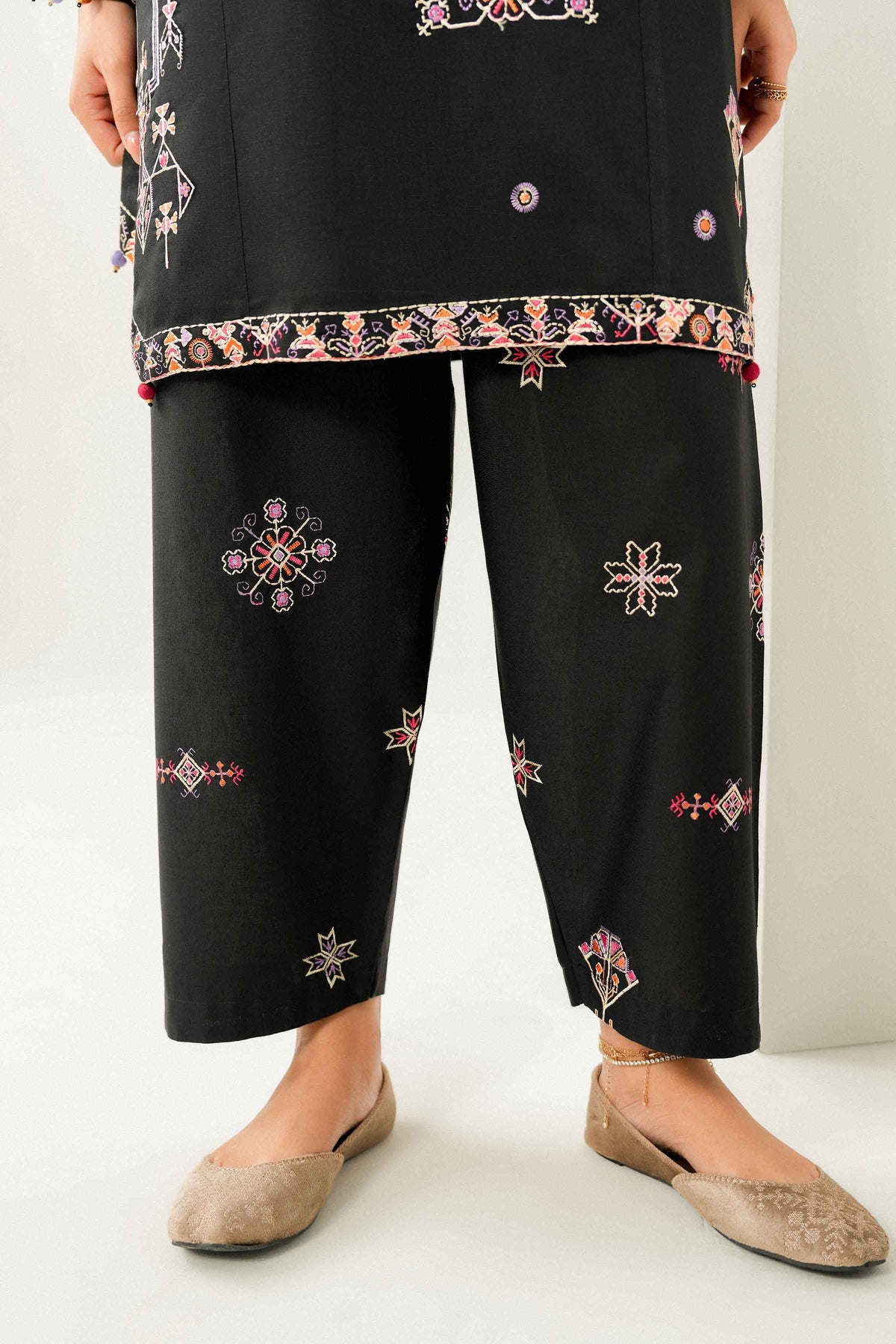 3 Piece - Embroidered Suit - ST3PE-PRET26WV2-32 for Women - Pret Collection | Nishat | Shop Online