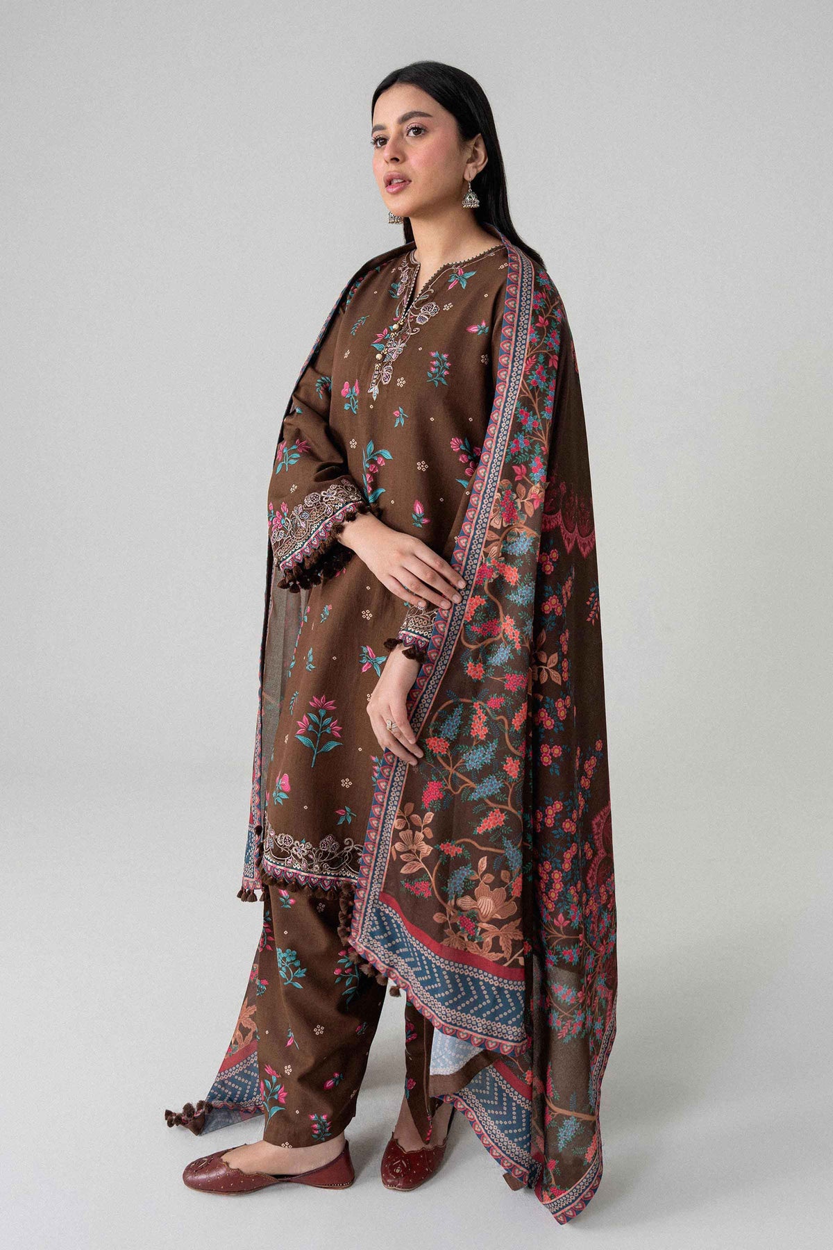 3 Piece - Digital Printed Embroidered Suit - U3PE-NISHA26WV1-121