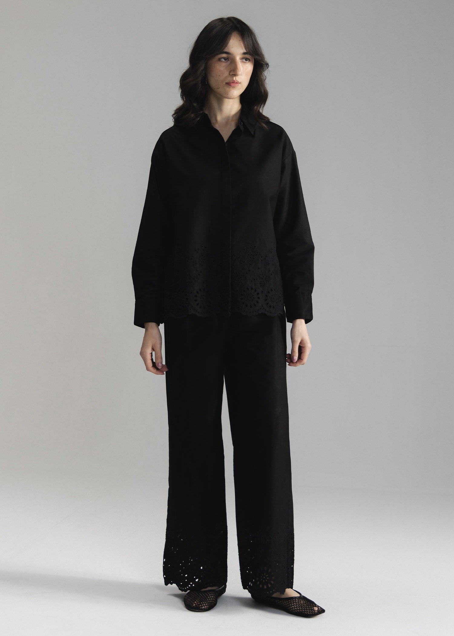 Schiffli Button Down Shirt- WS26-18