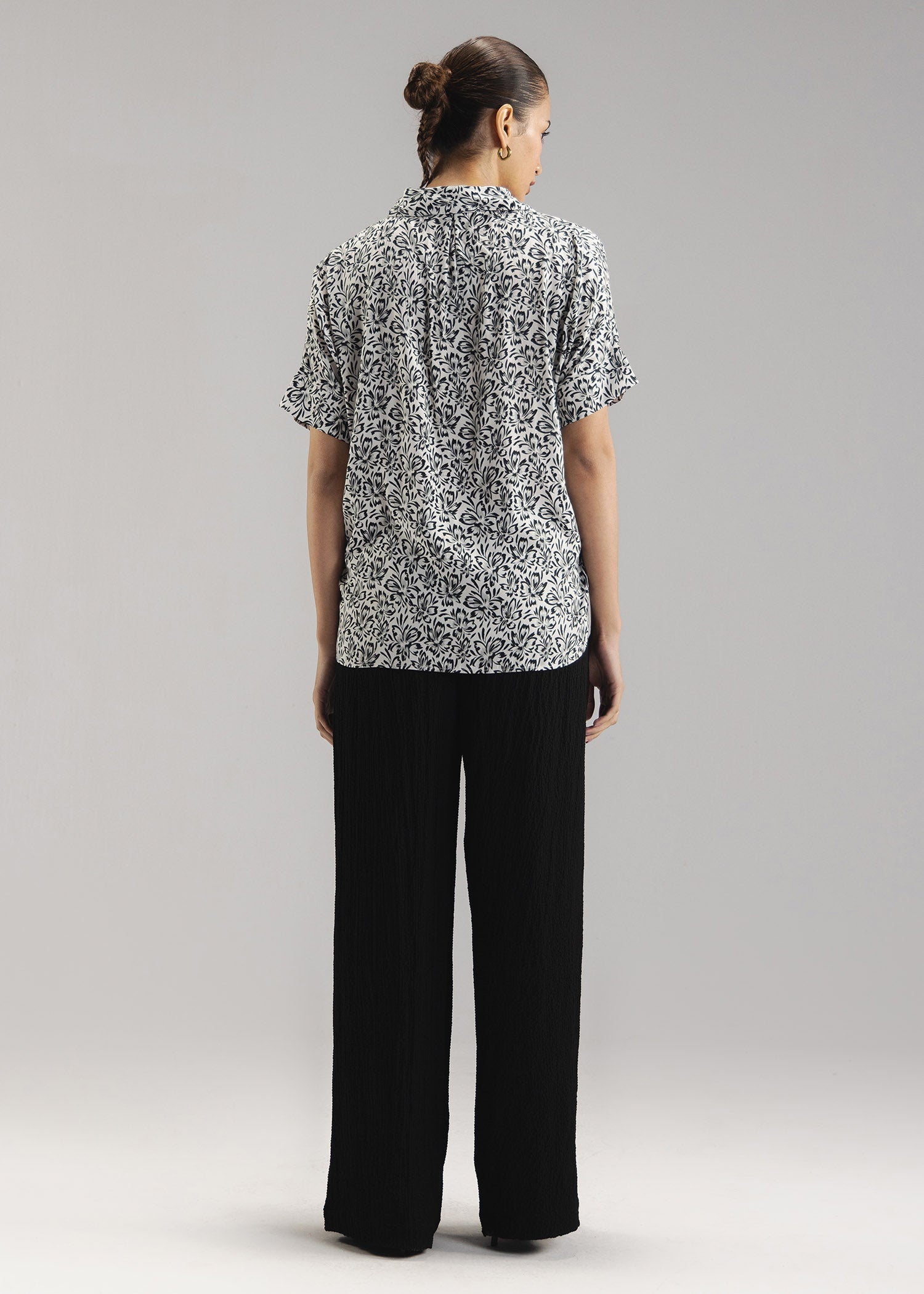 Printed  Button-Up Shirt- WS26-43