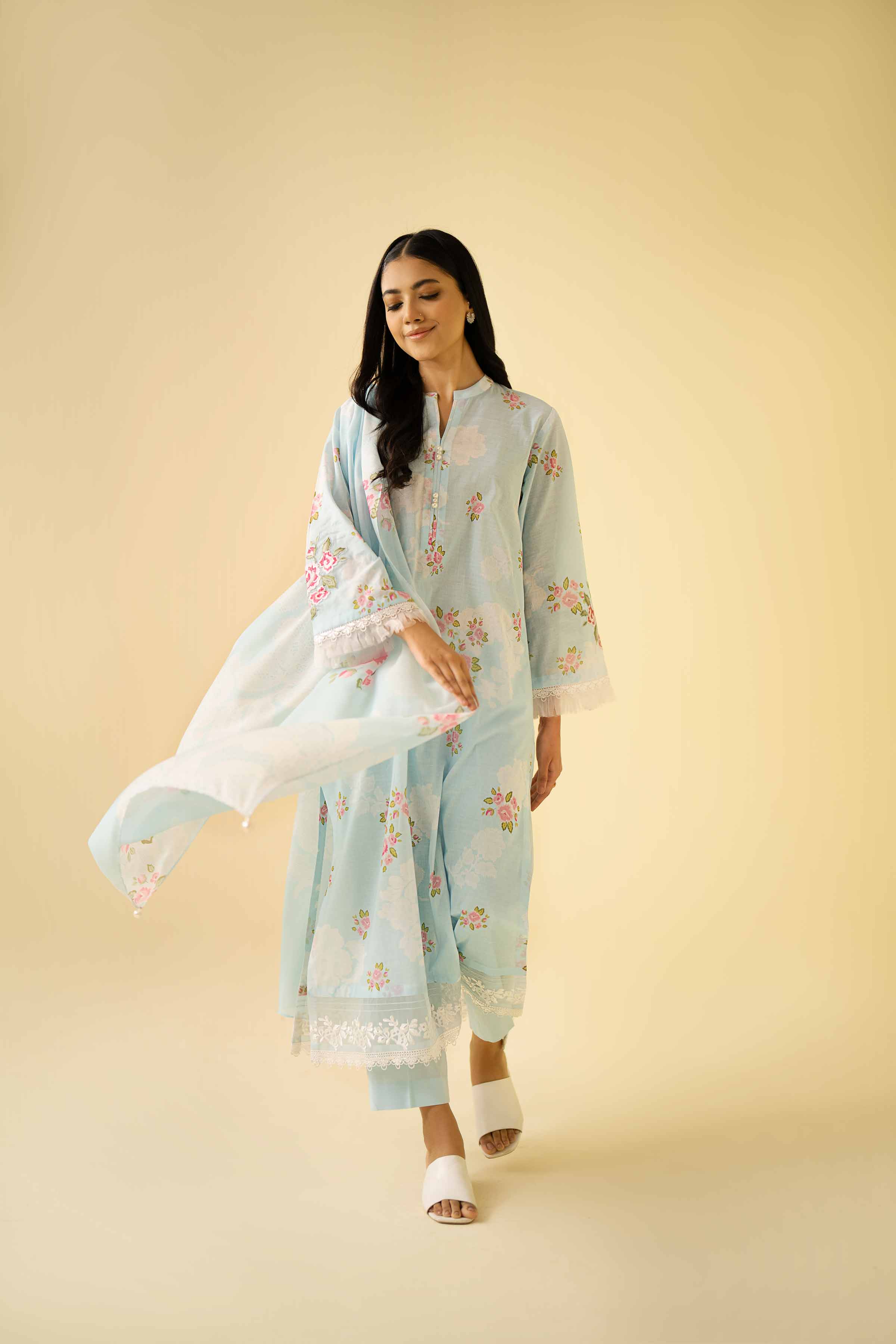 2 Piece - Printed Embroidered Suit - 42401569