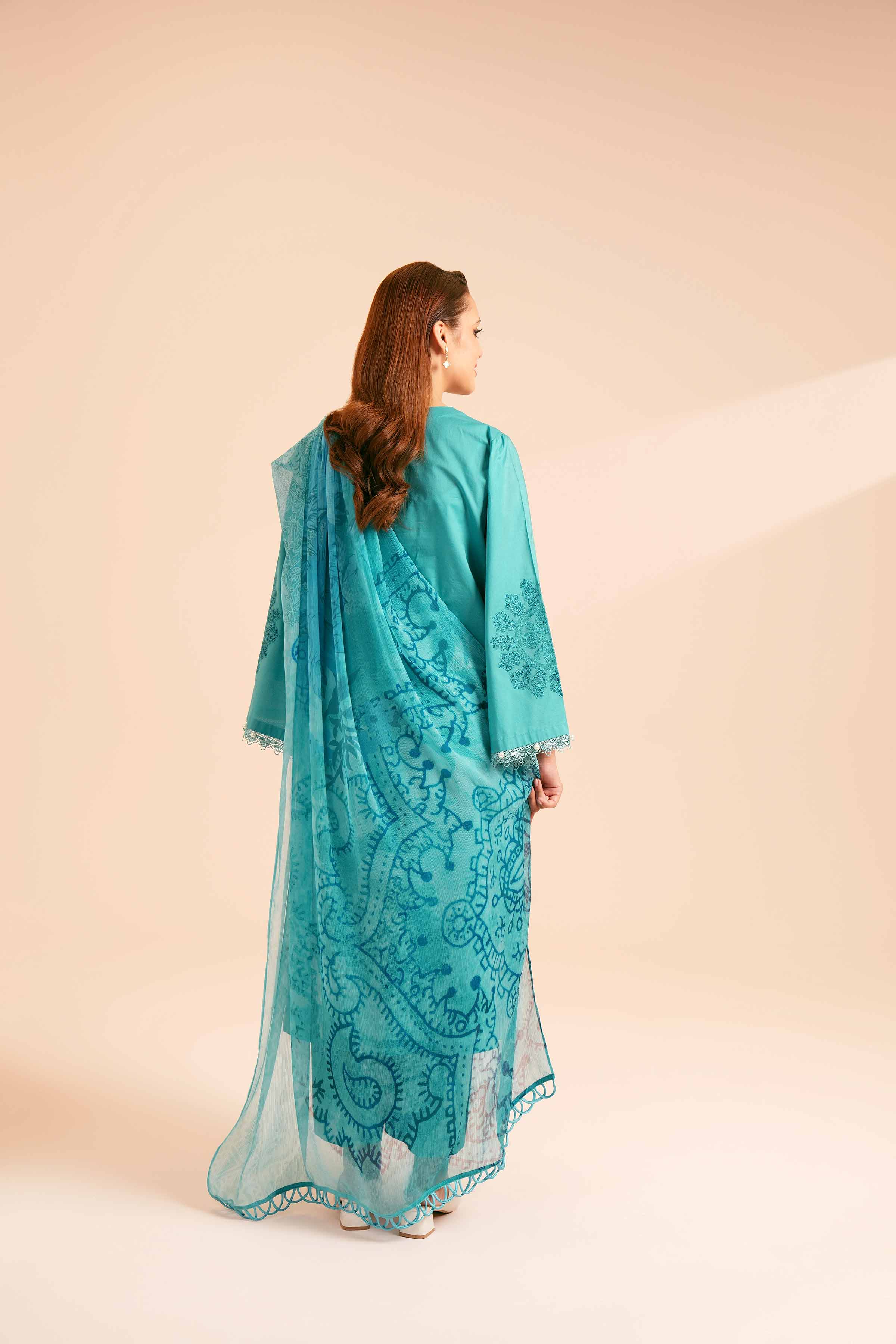 3 Piece - Embroidered Suit - 42401690