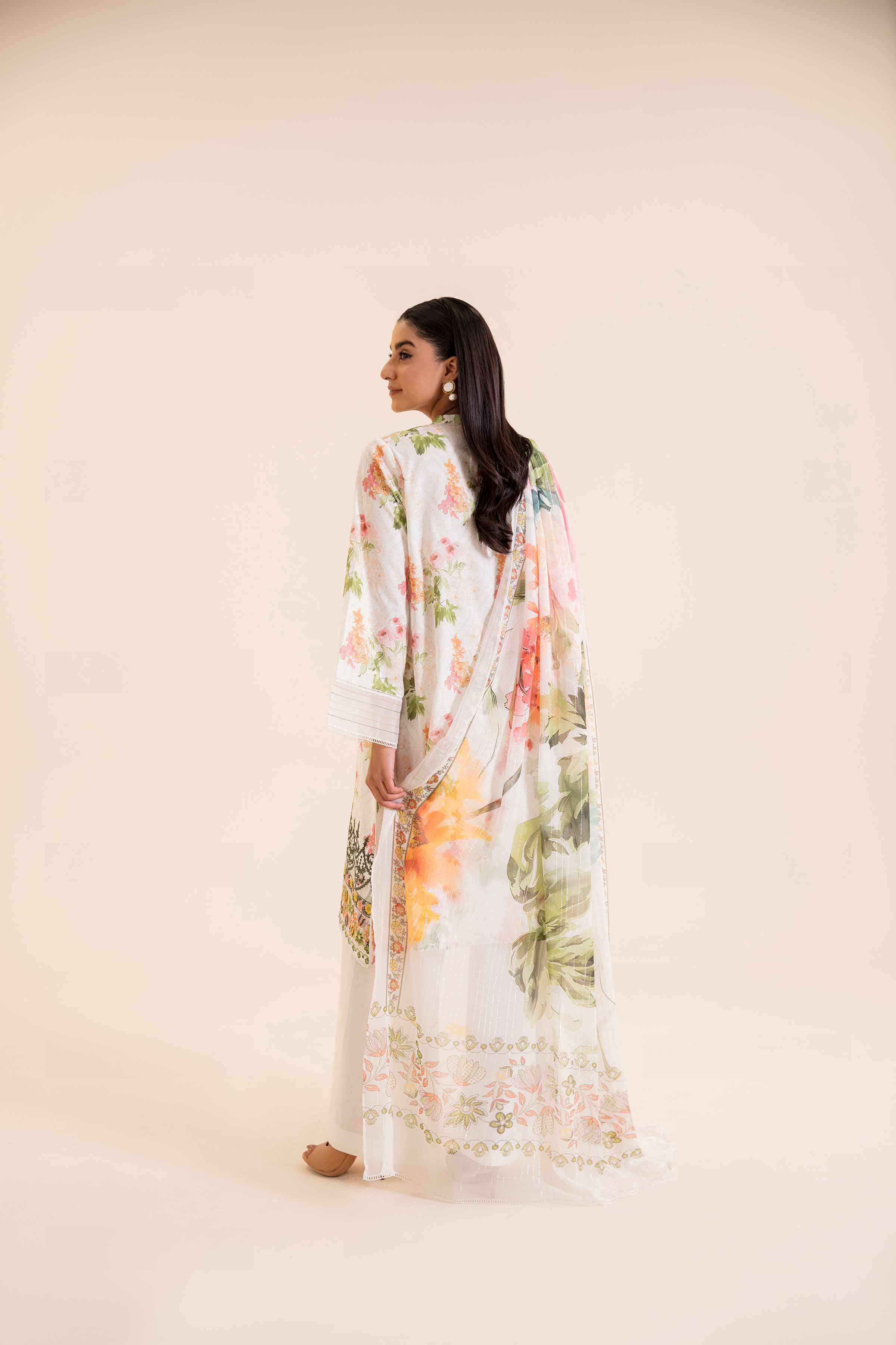 2 Piece - Printed Embroidered Suit - 42401708