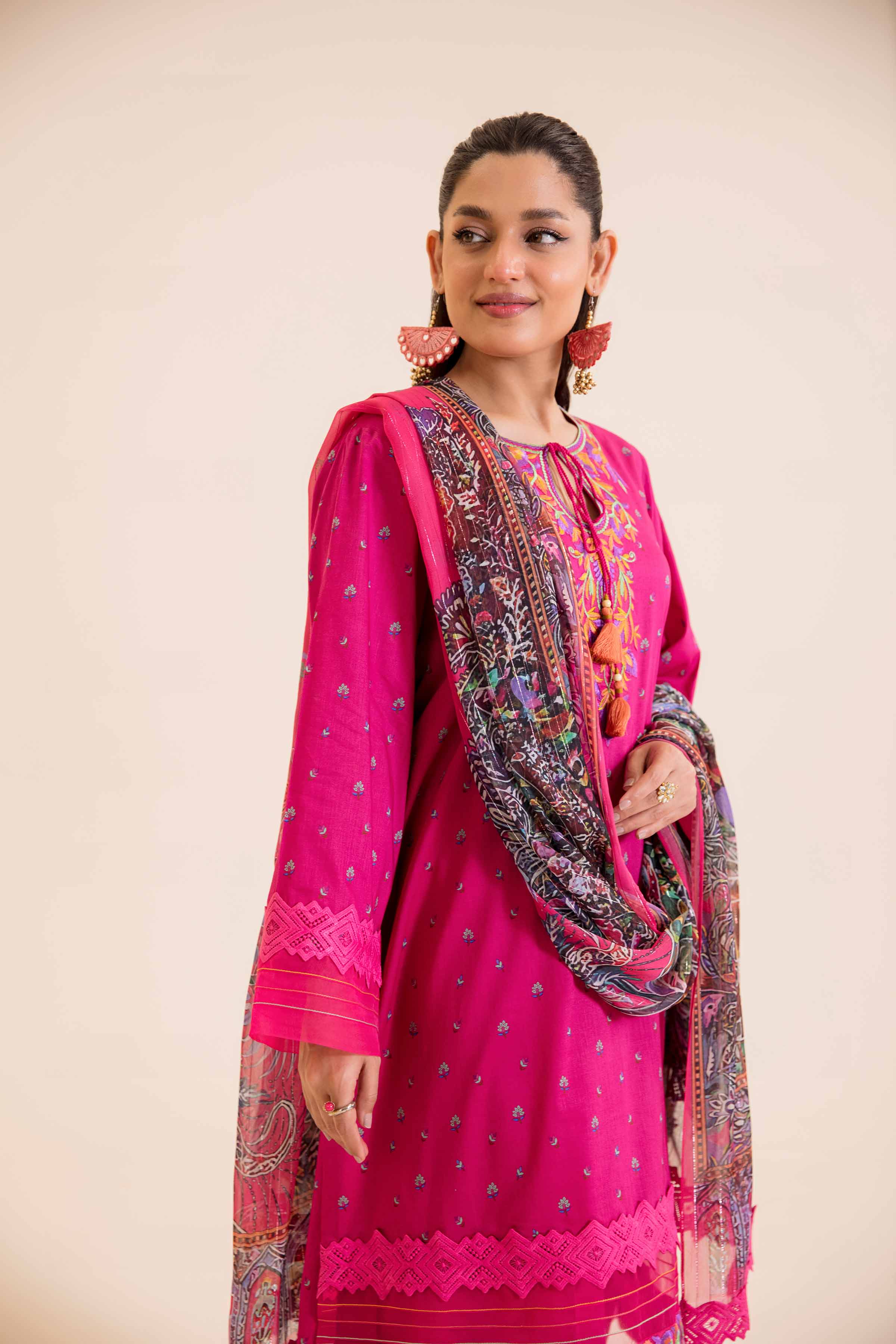 2 Piece - Printed Embroidered Suit - 42401714