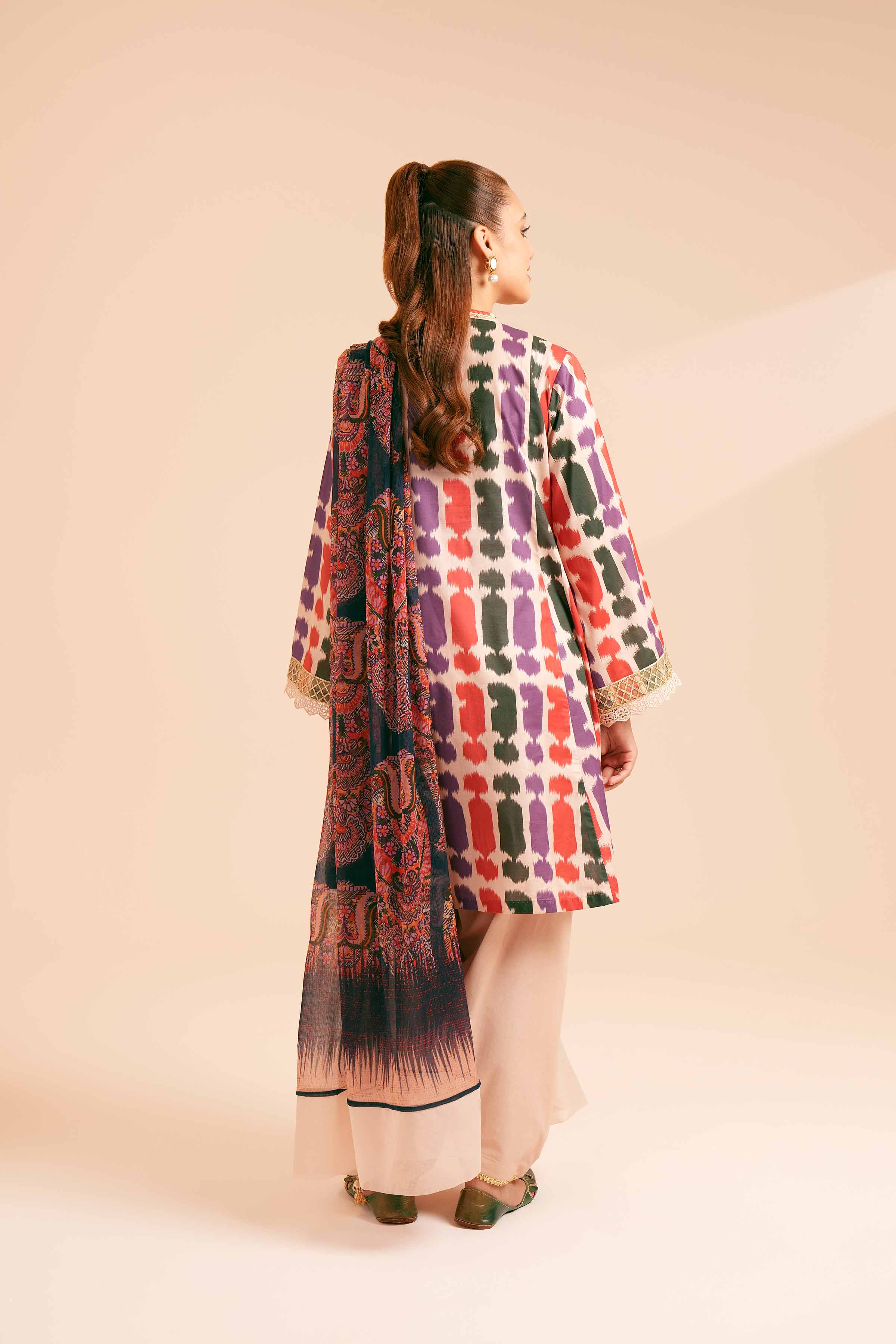 2 Piece - Printed Embroidered Suit - 42401771