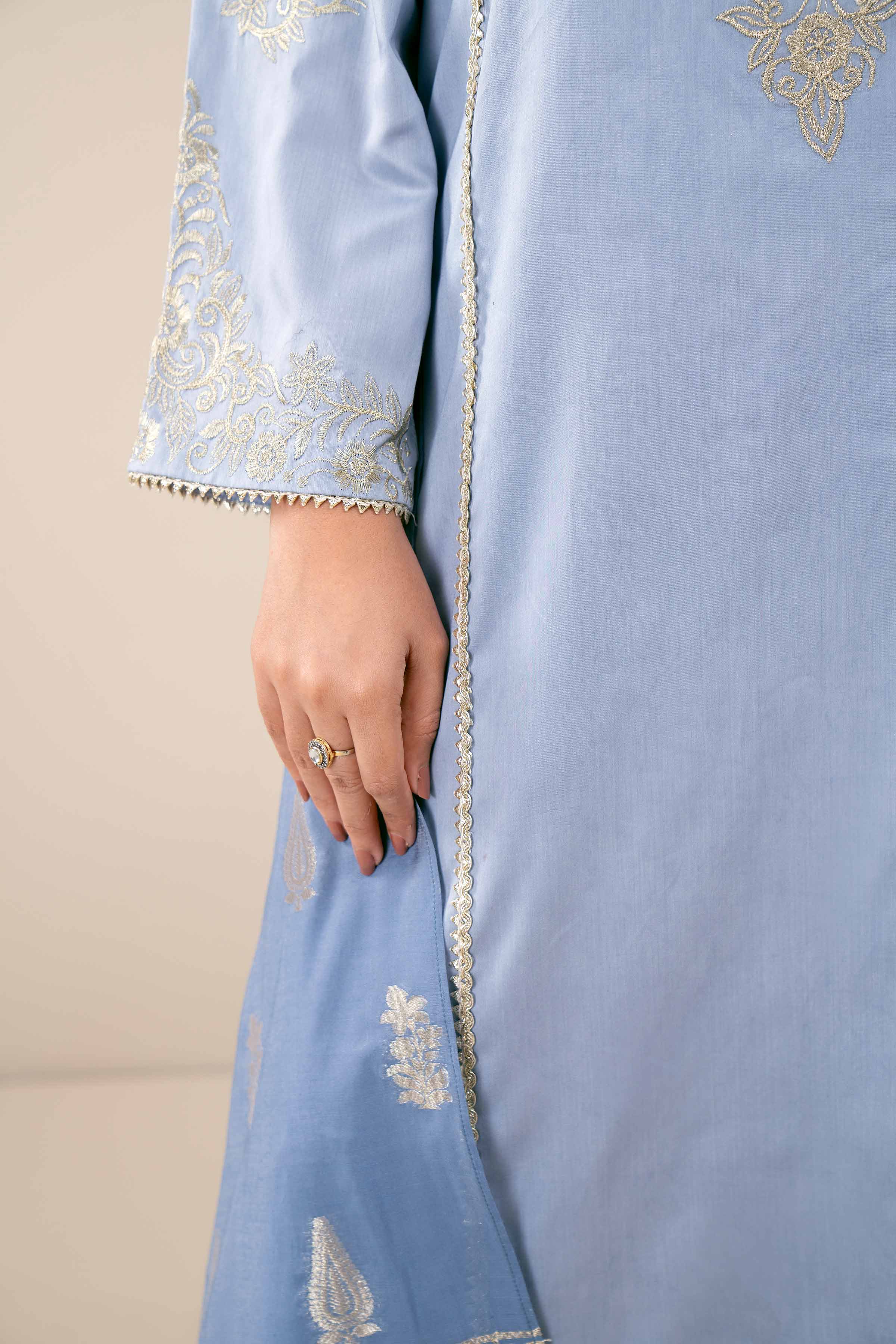 3 Piece - Embroidered Suit - 42401793