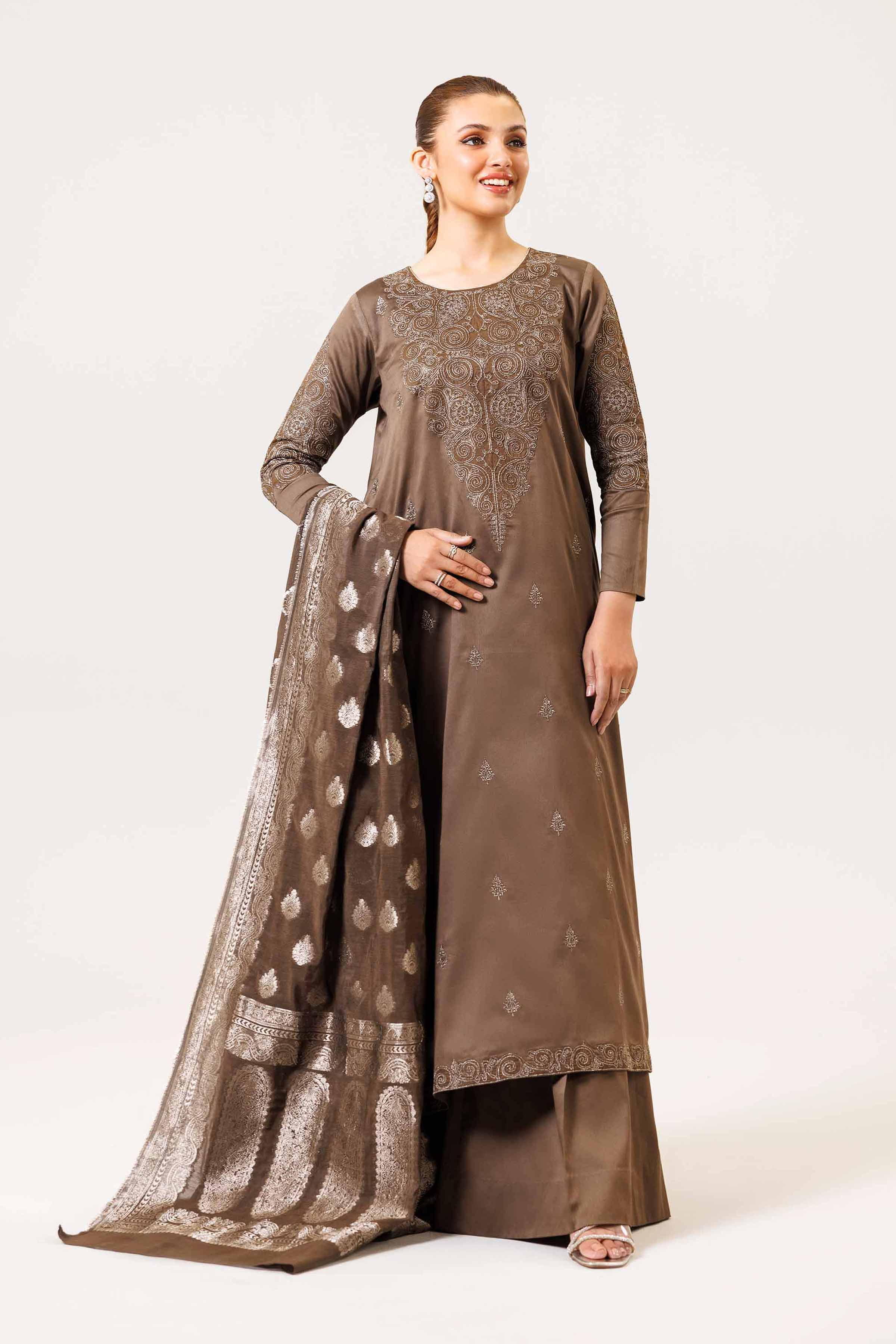 3 Piece - Embroidered Suit - 42401795