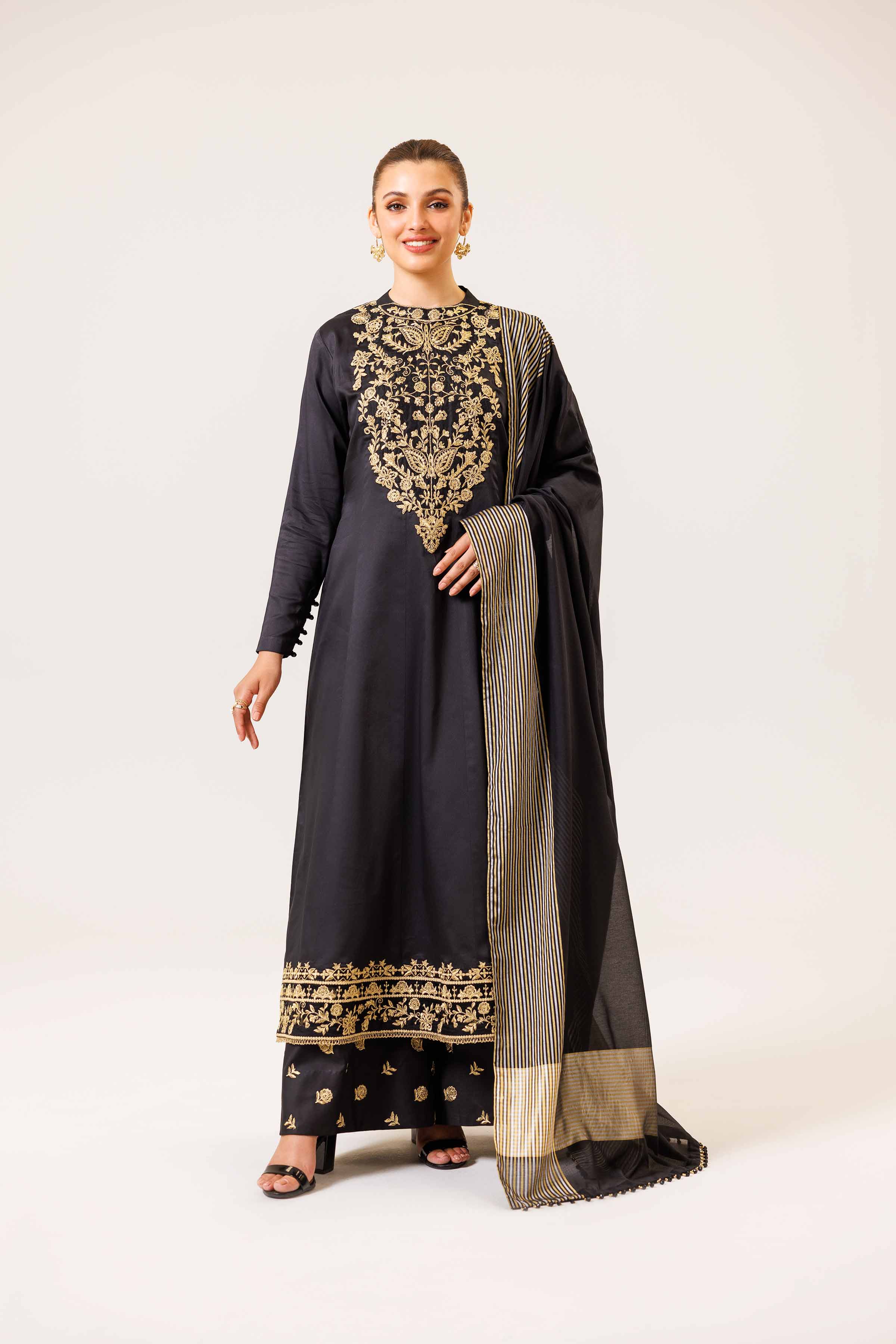 3 Piece - Embroidered Suit - 42401797